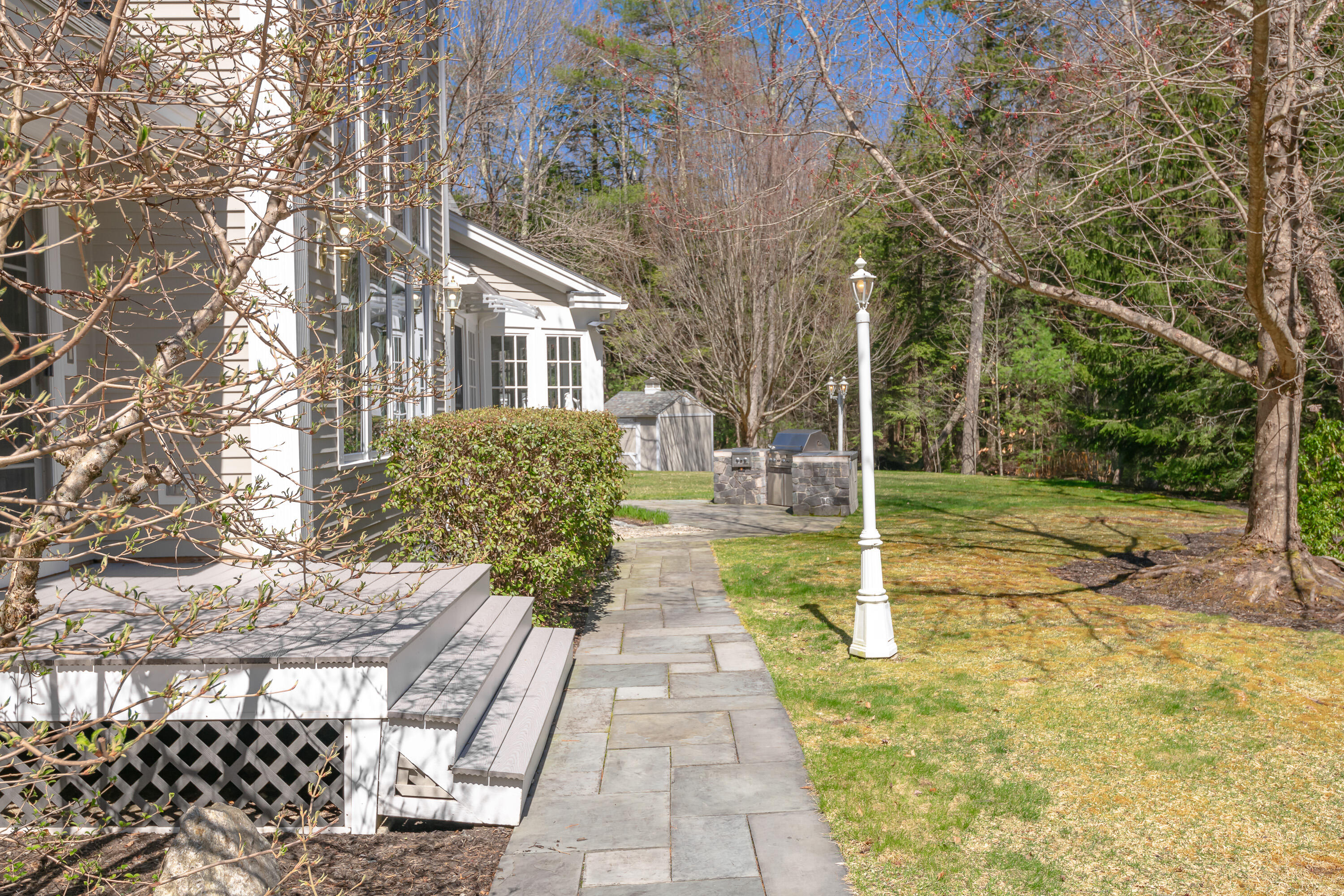 13 Streamwood Lane
