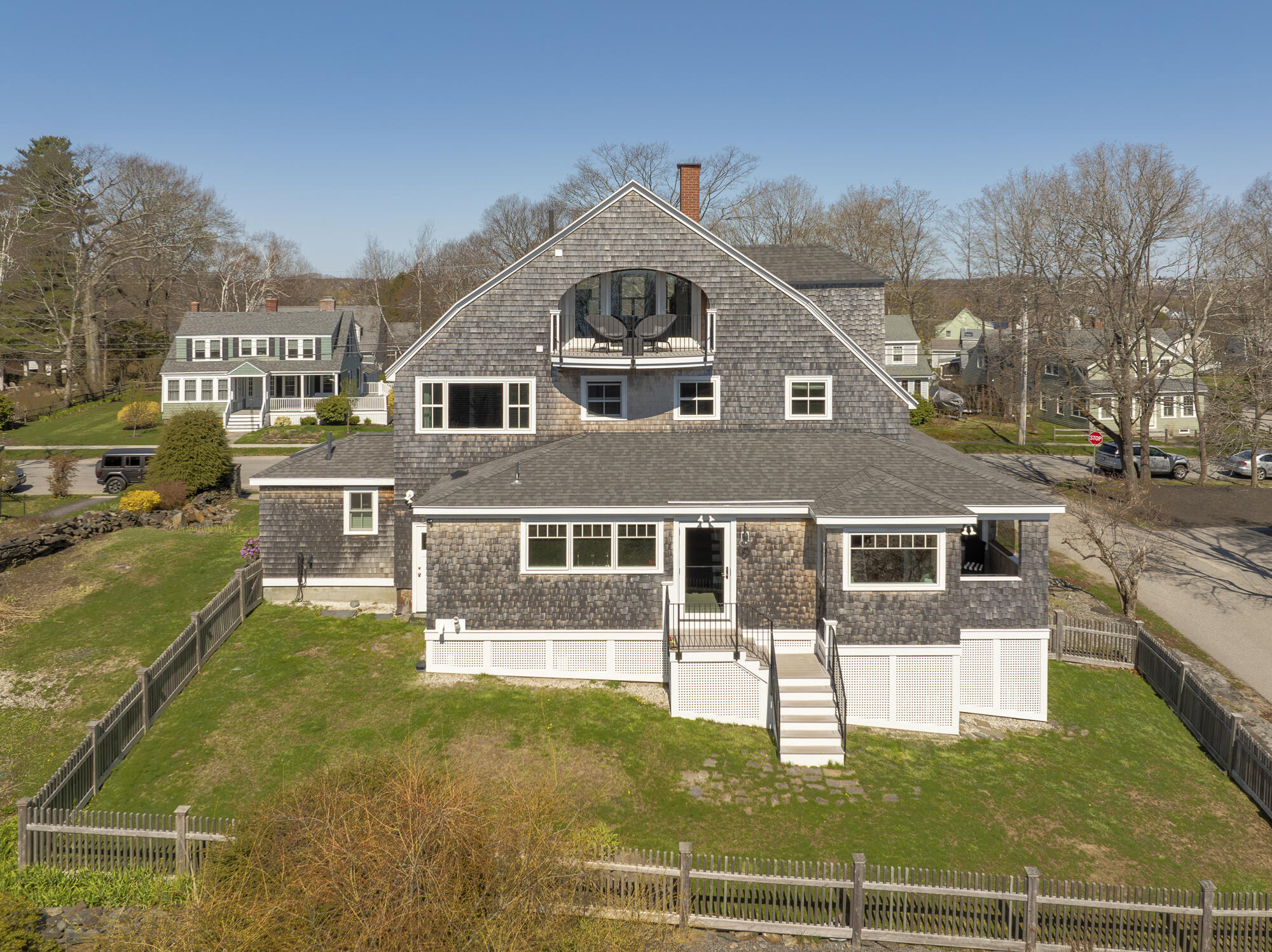 86 Loveitts Field Road