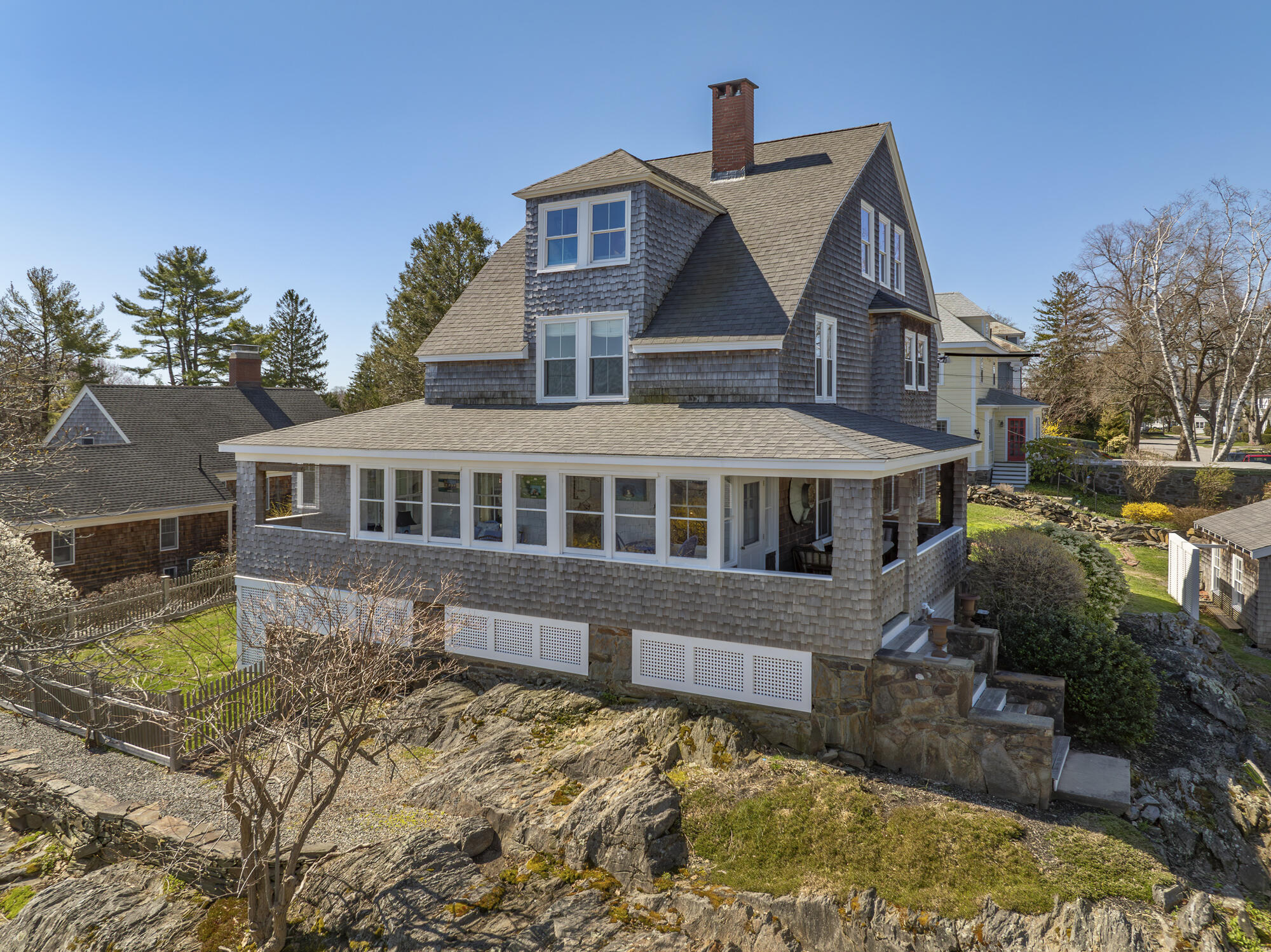 86 Loveitts Field Road