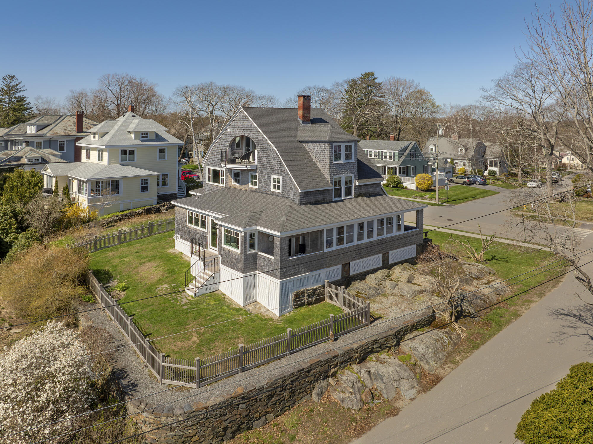 86 Loveitts Field Road