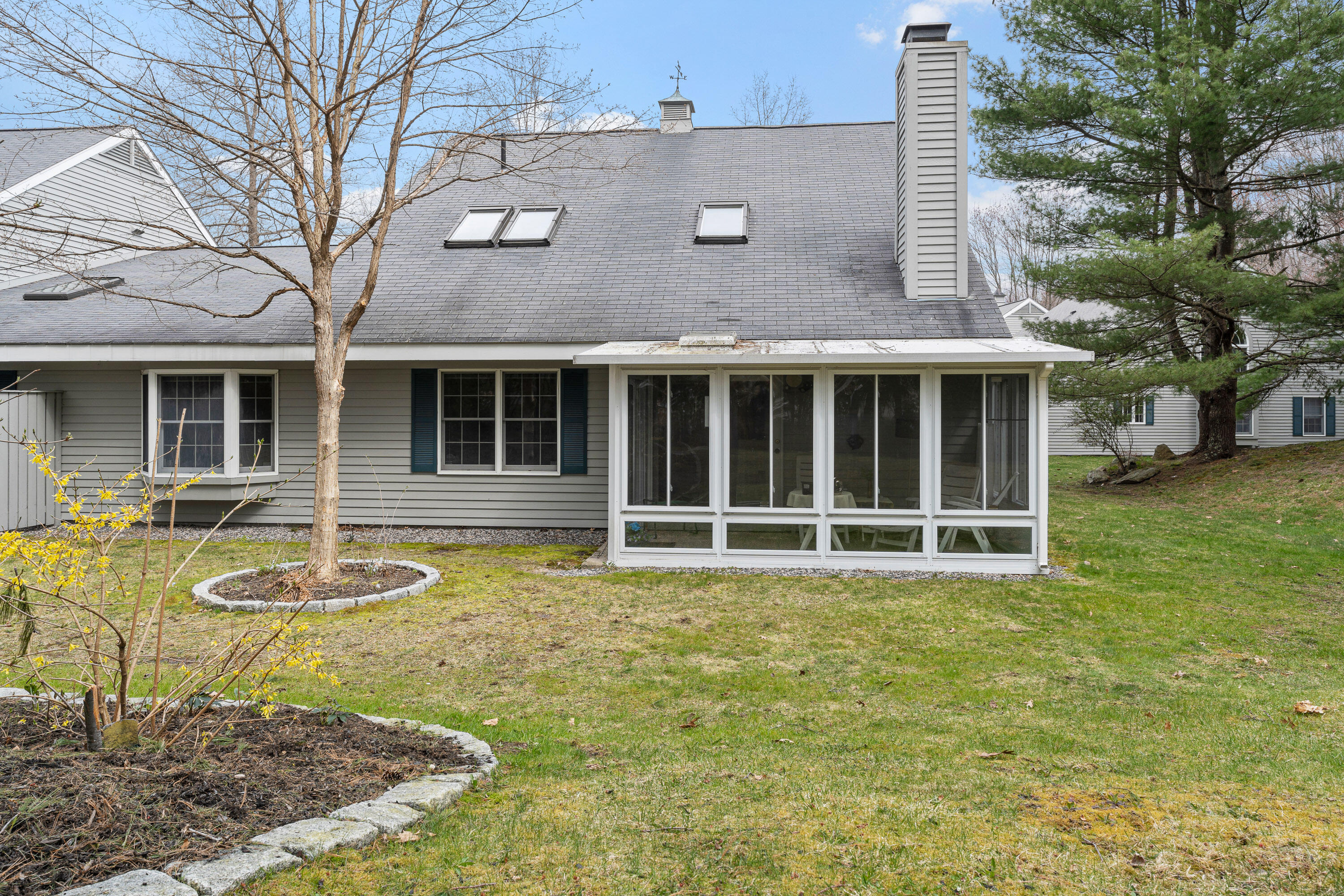27 Wakely Court, 27