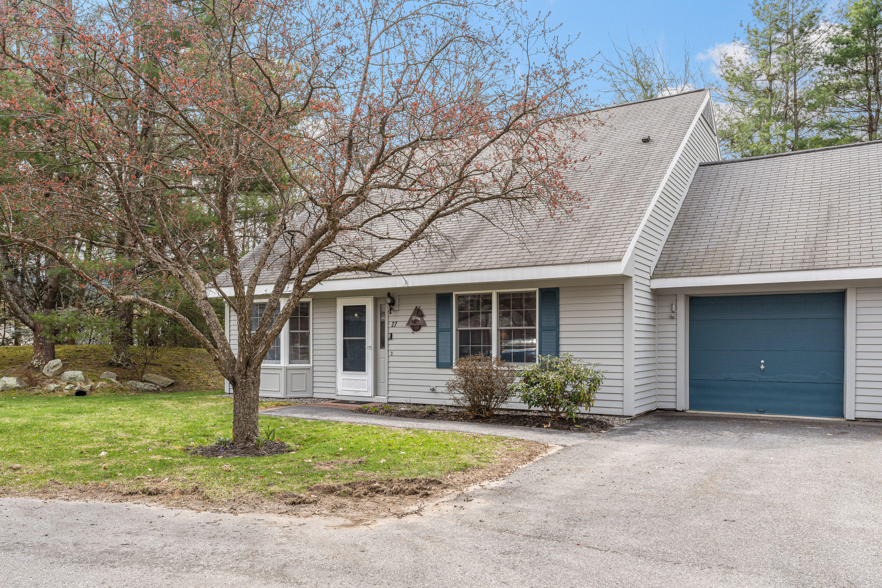 27 Wakely Court, 27