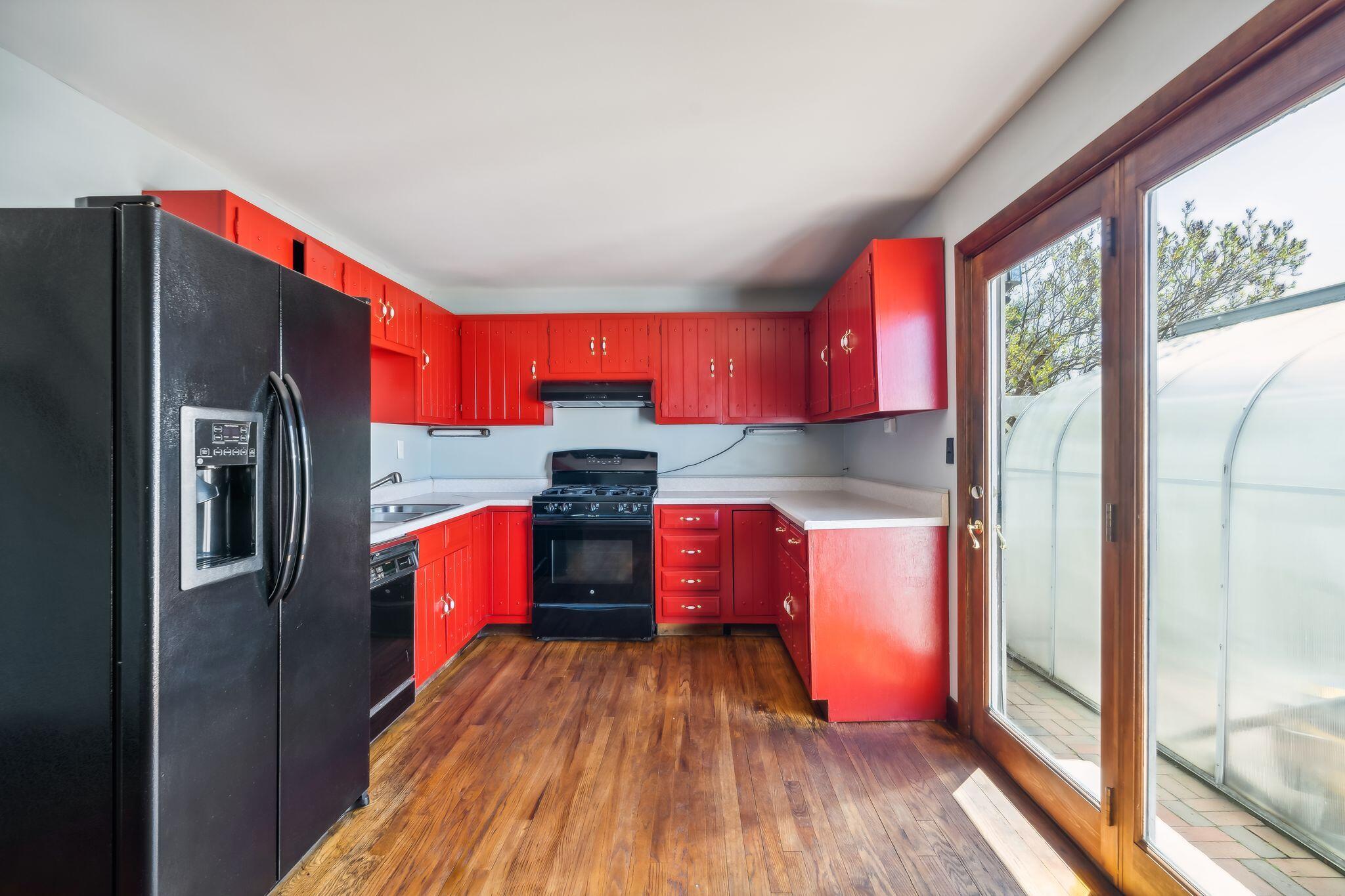 2 Ponce Street, 2