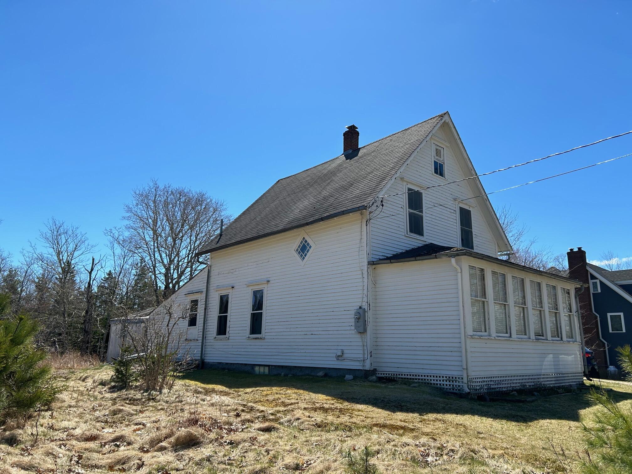 1226 Morgan Bay Road