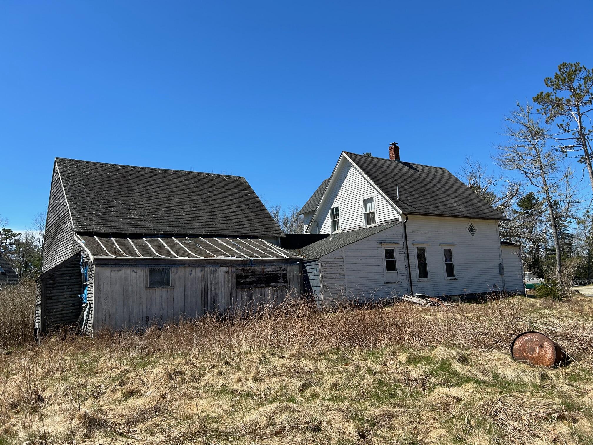 1226 Morgan Bay Road