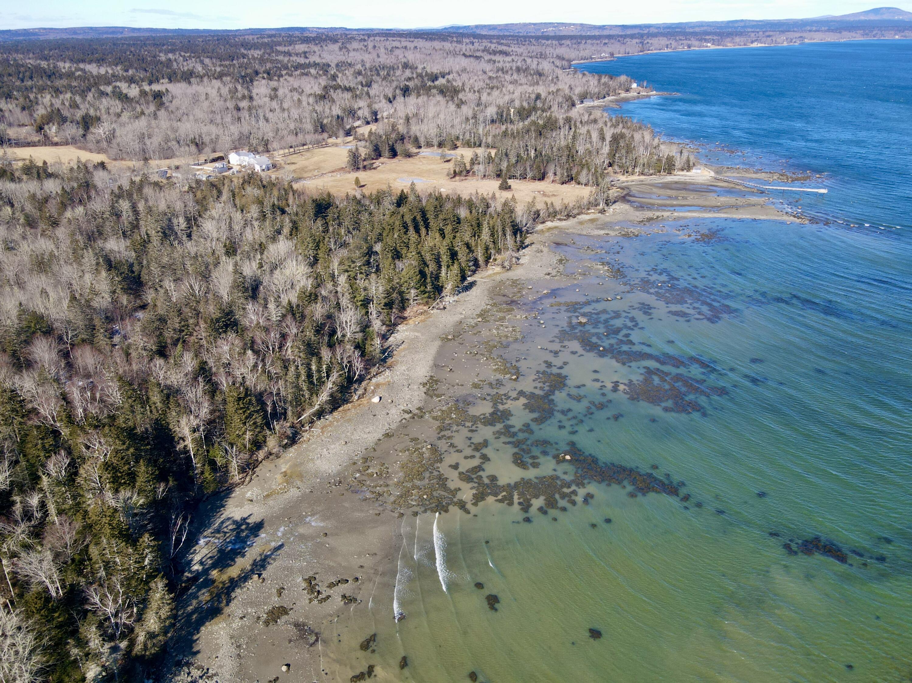 68 Map: 008, Lot:068-Bay Road