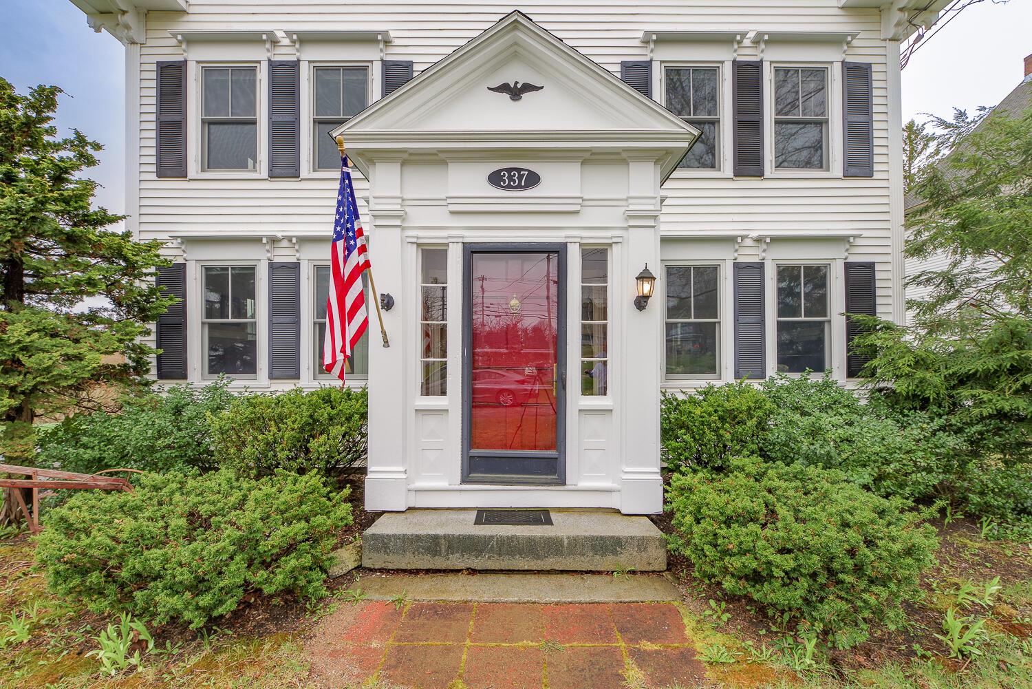 337 Common Road