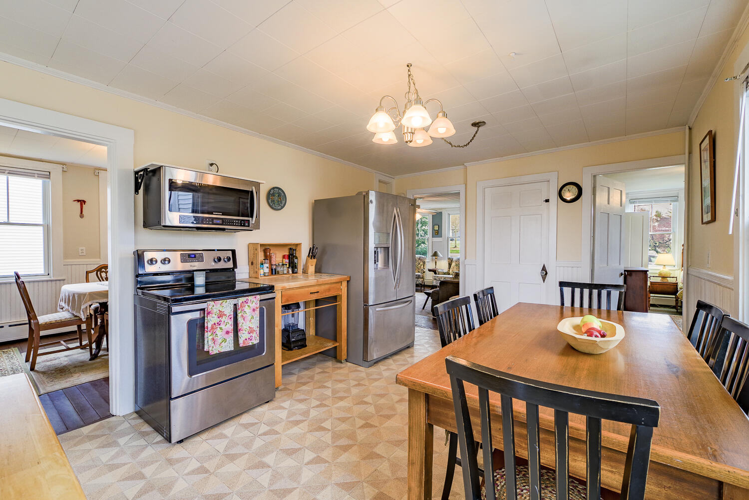 337 Common Road