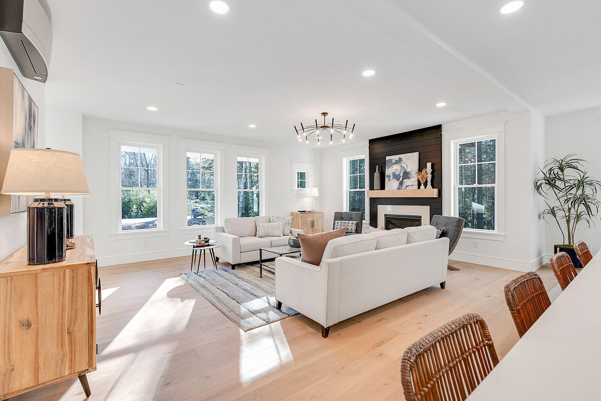 33 Rose Drive