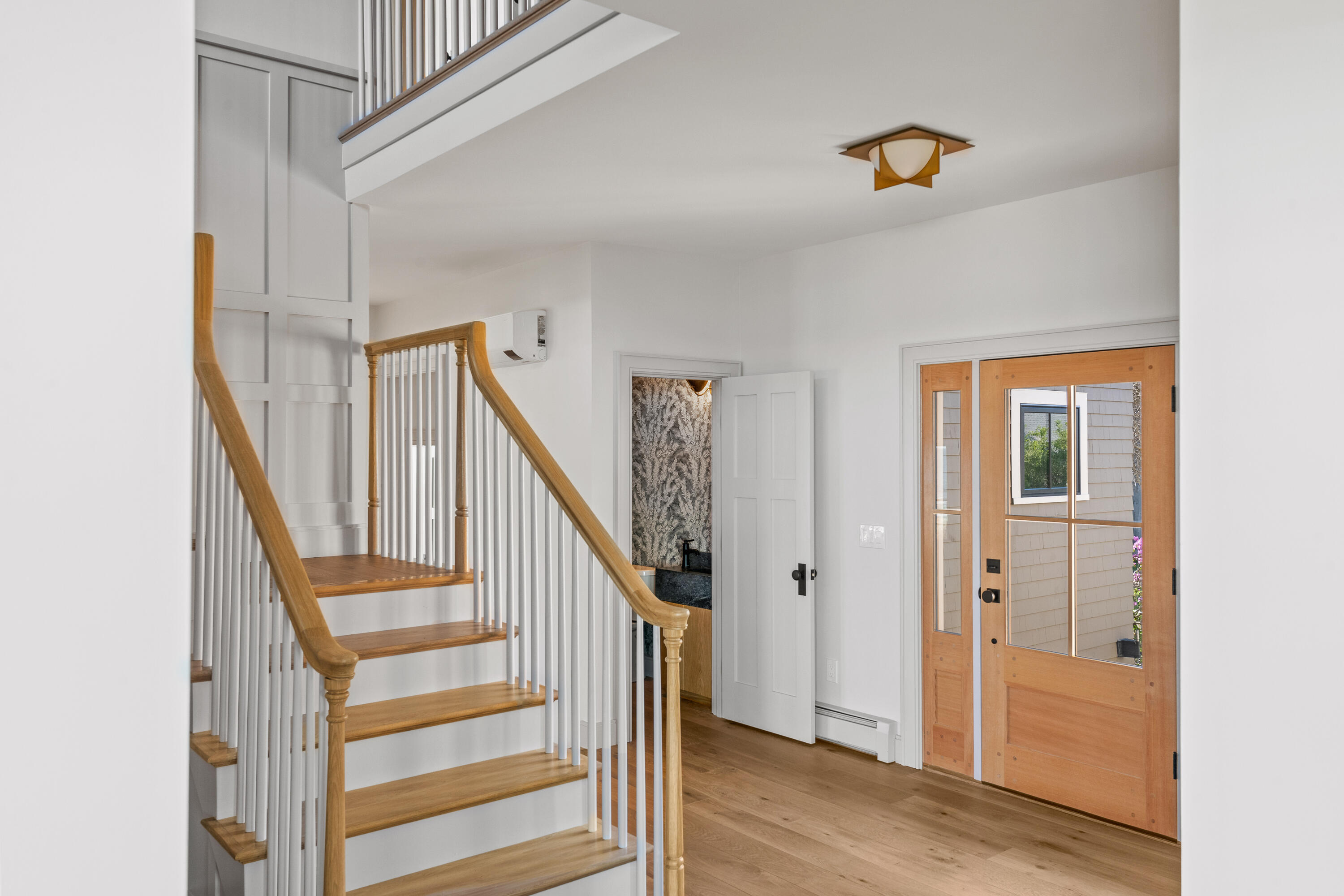 213 Two Lights Road