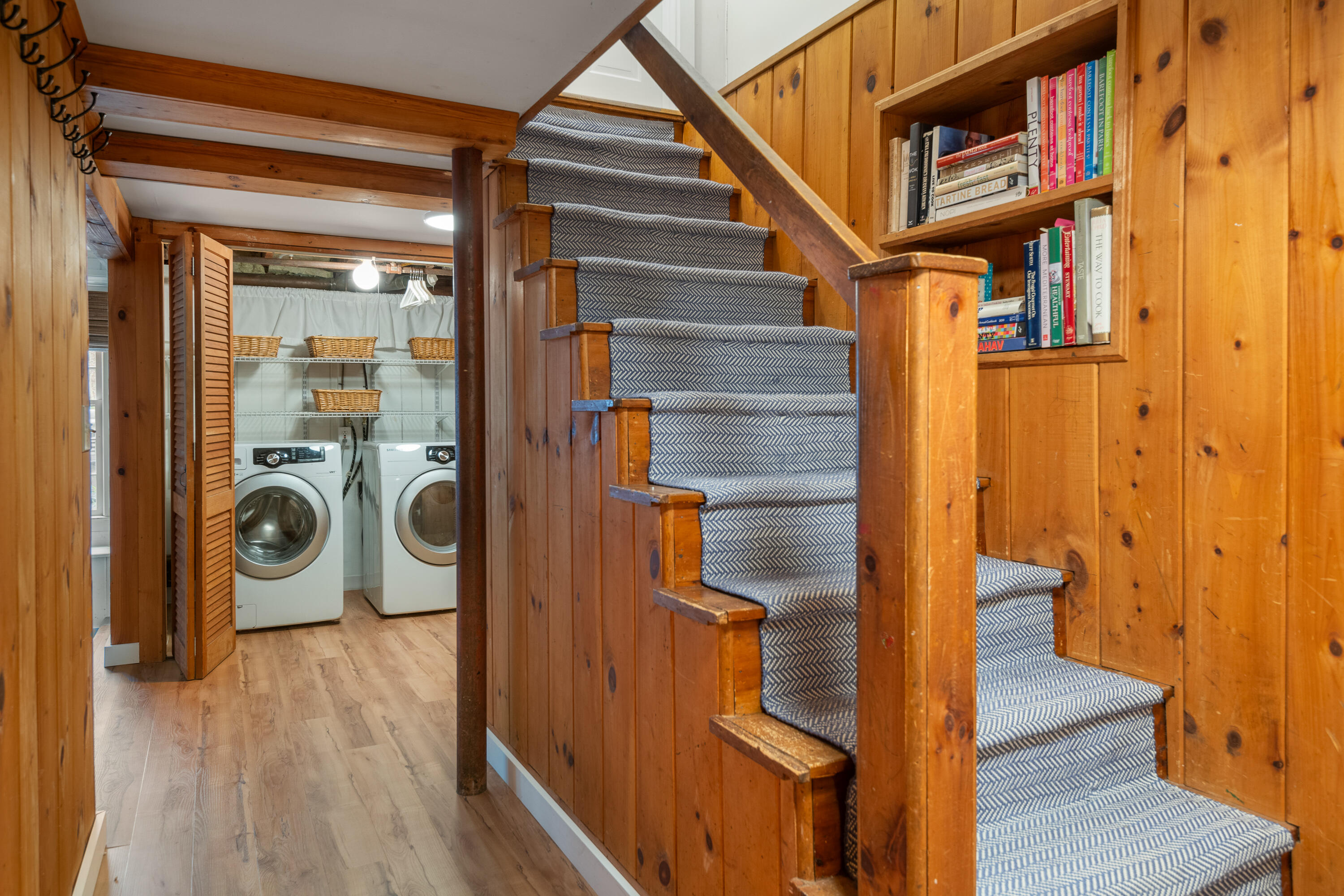 10 Locksley Road