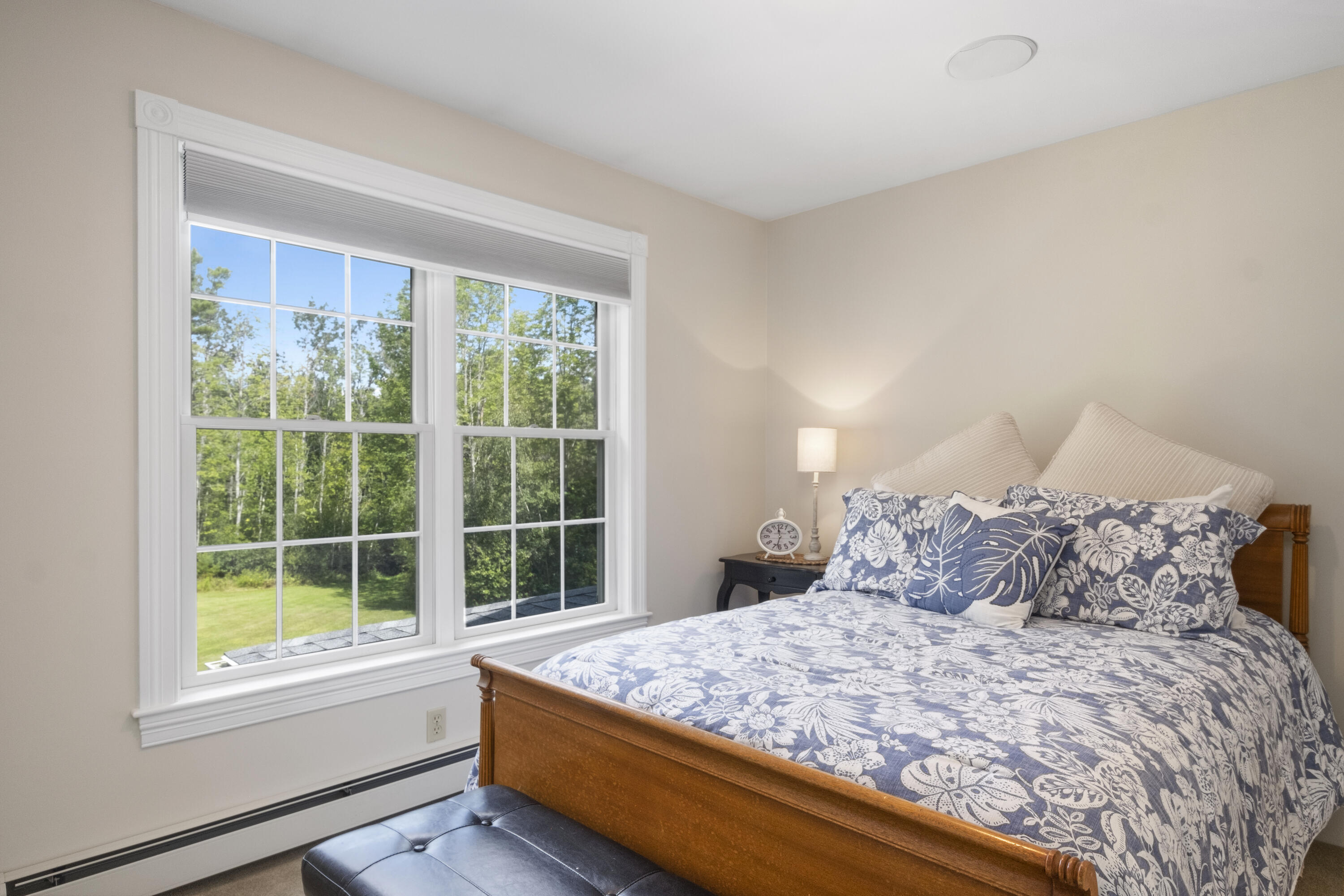17 Ledgewood Drive
