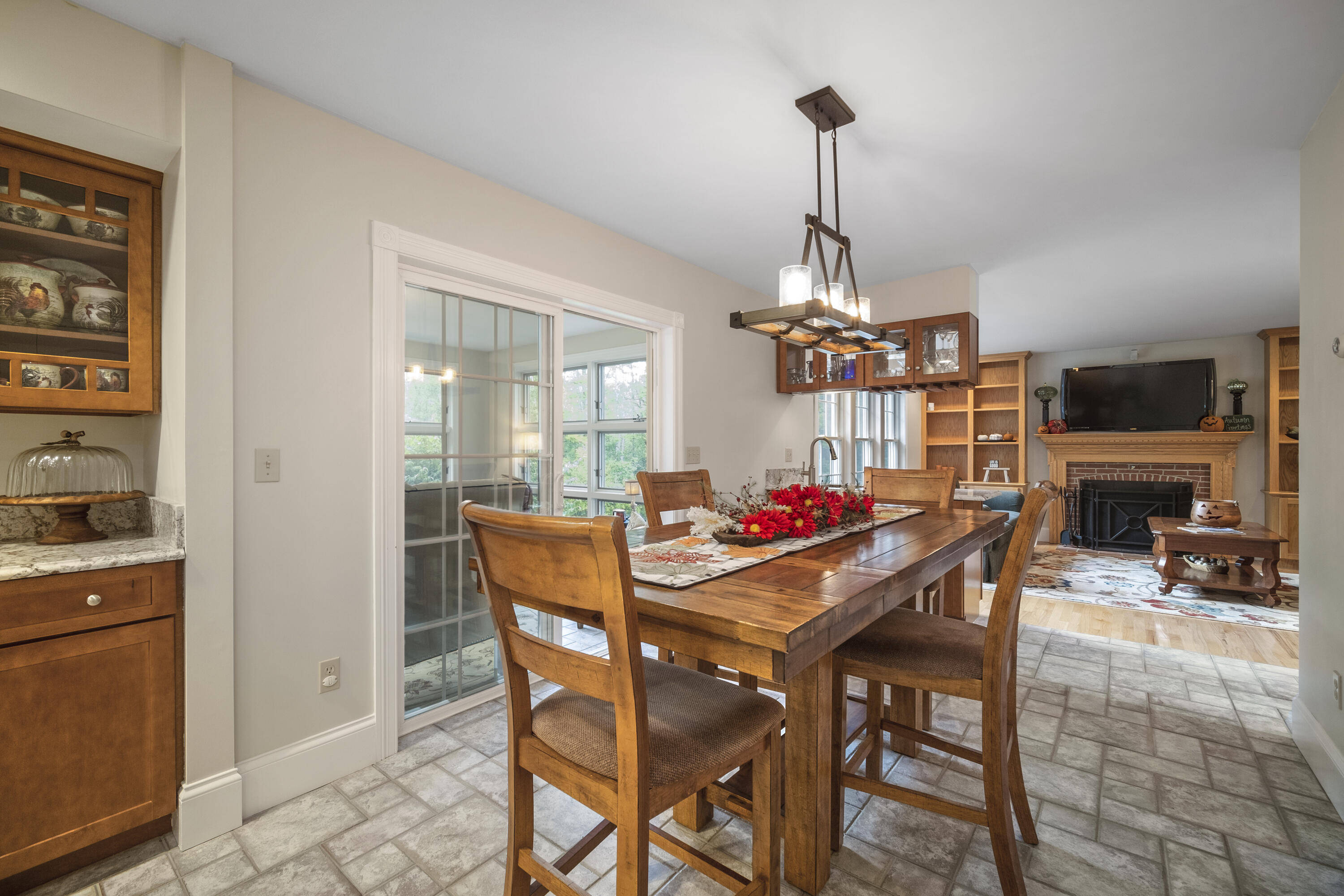 17 Ledgewood Drive