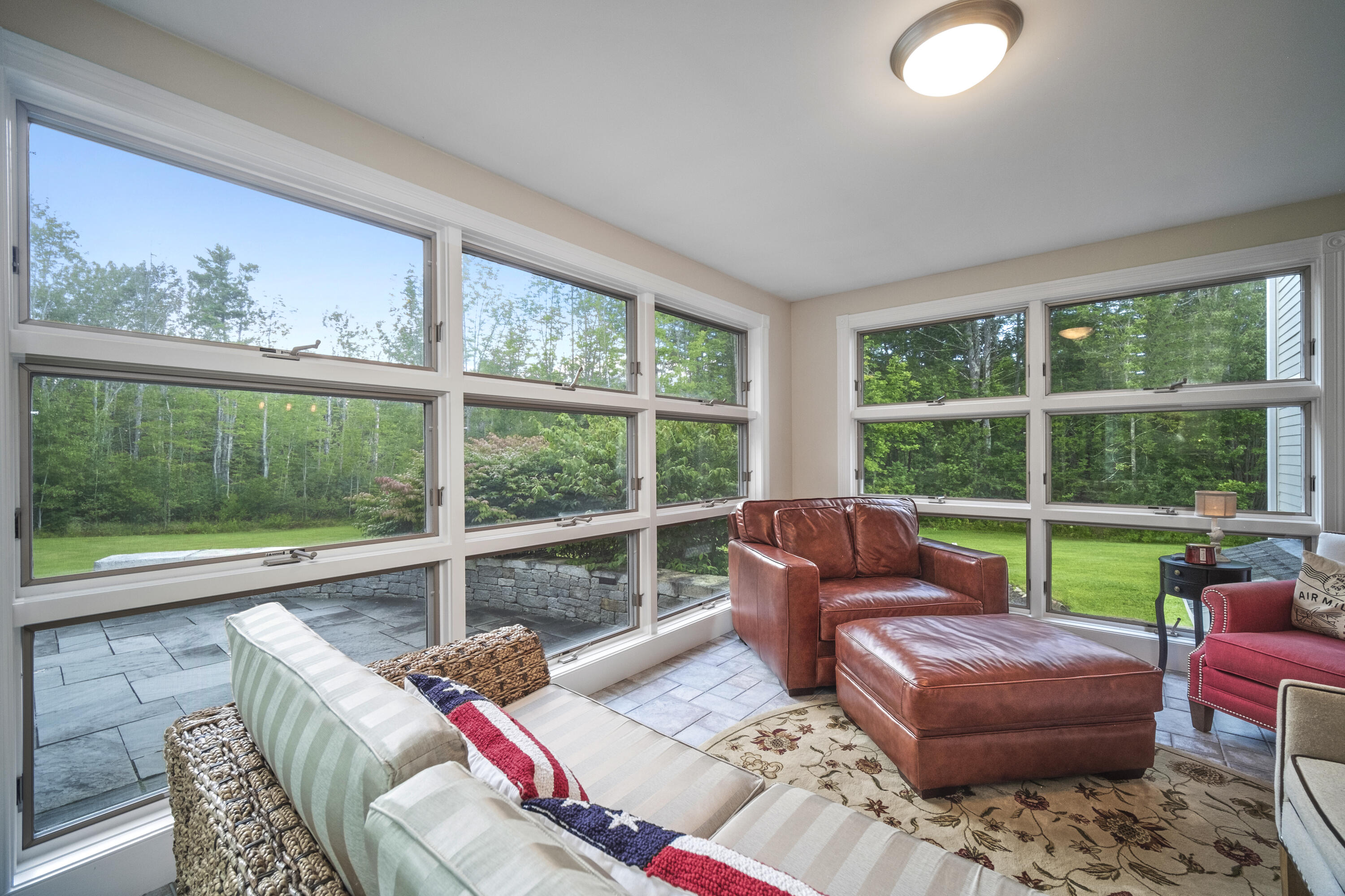 17 Ledgewood Drive