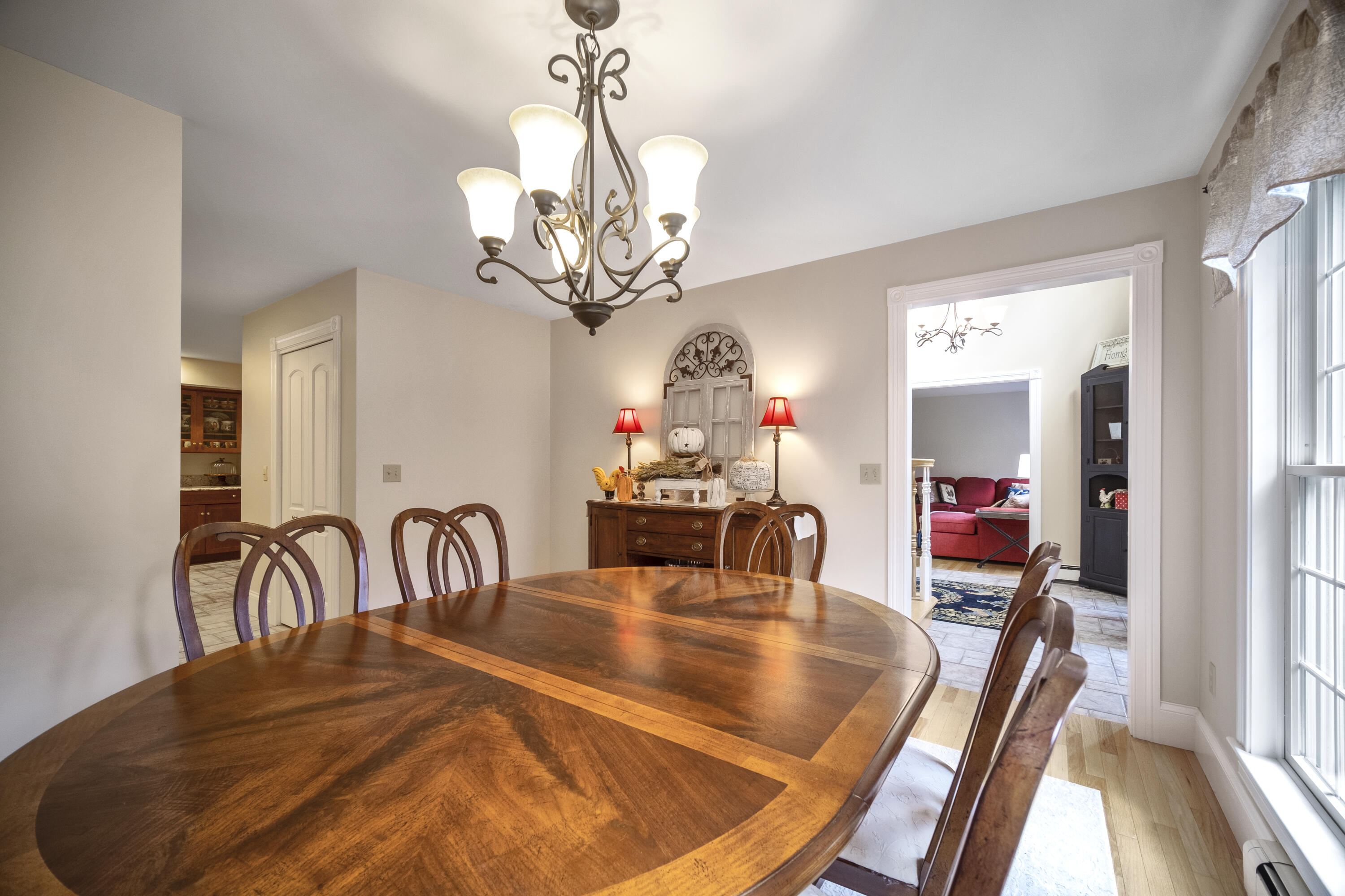 17 Ledgewood Drive