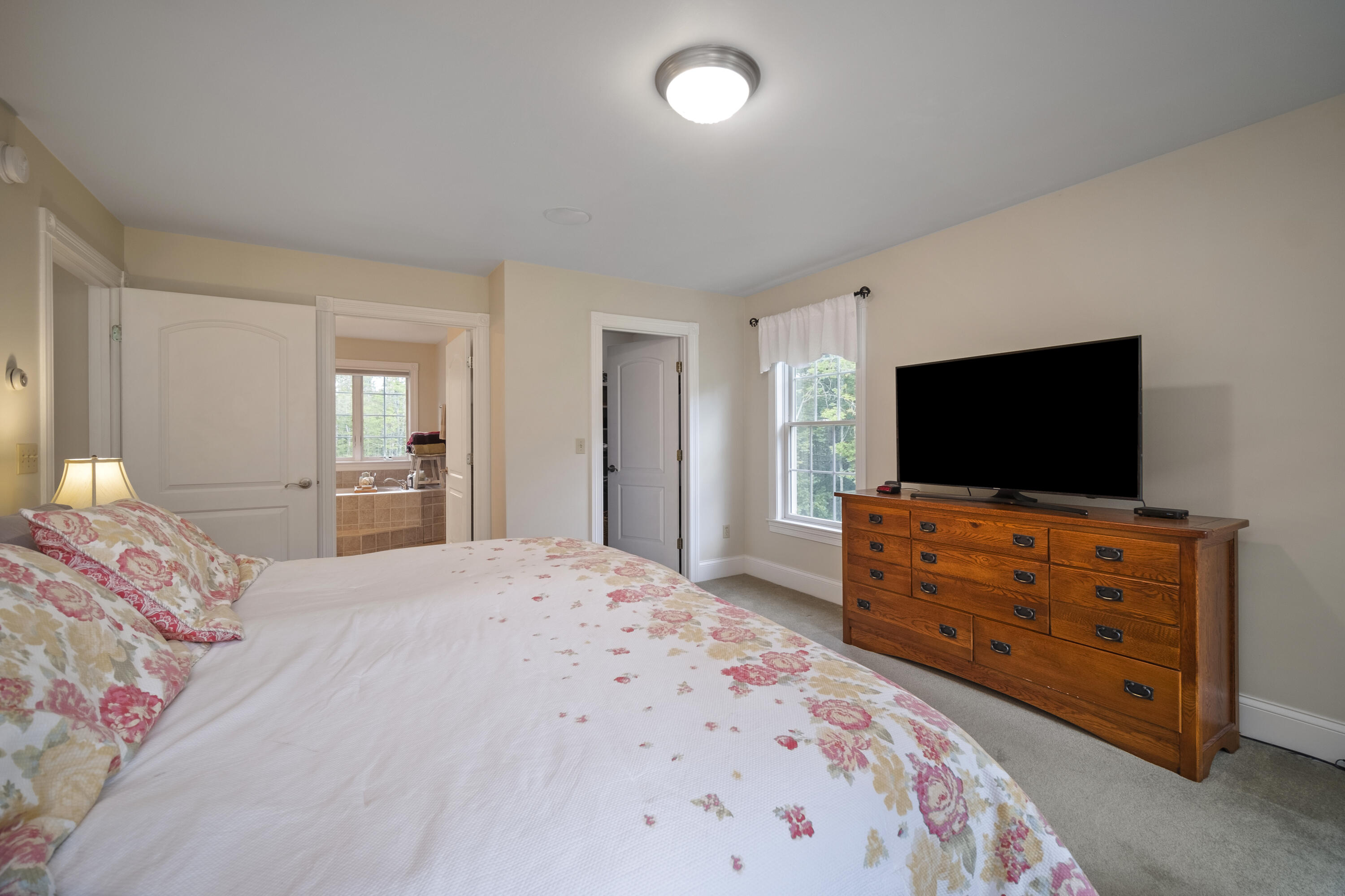 17 Ledgewood Drive