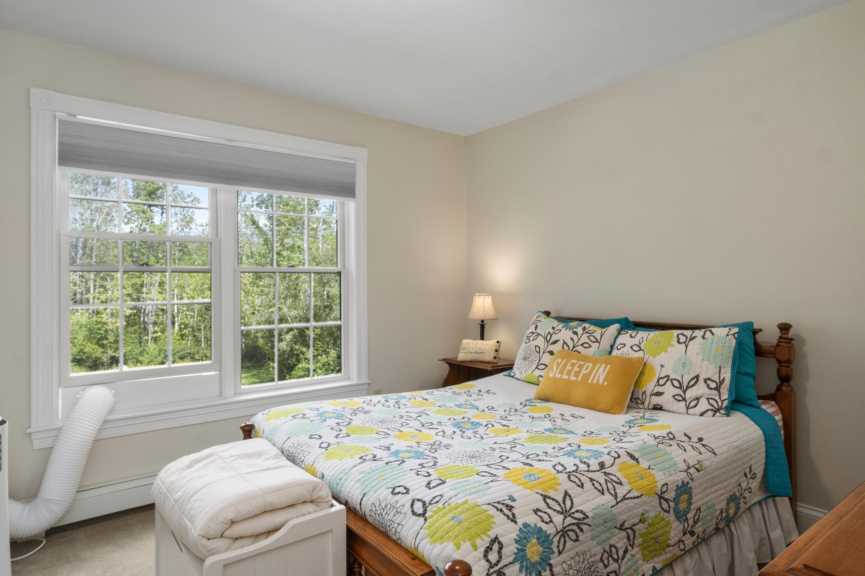 17 Ledgewood Drive