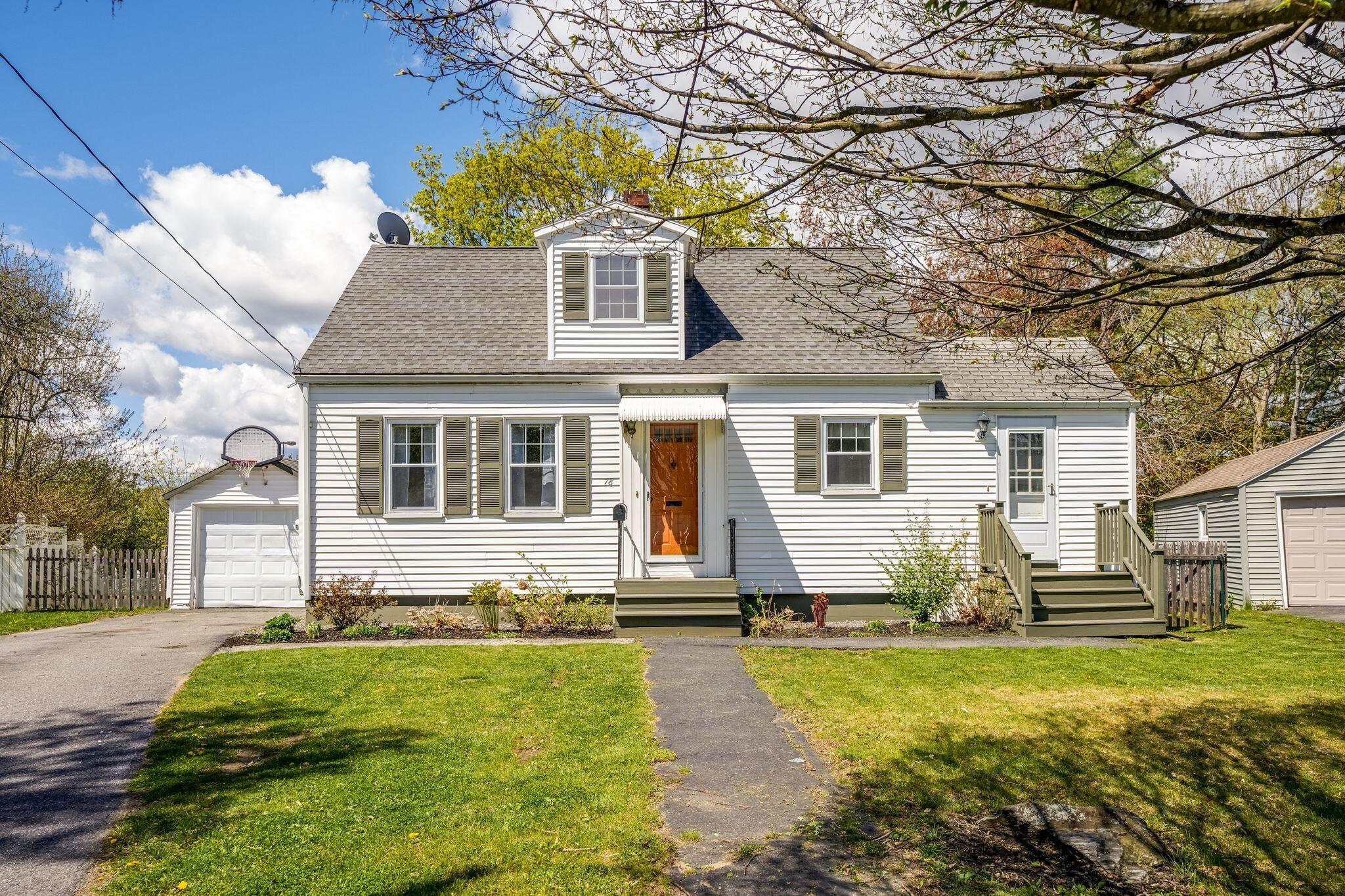 18 Brook Road