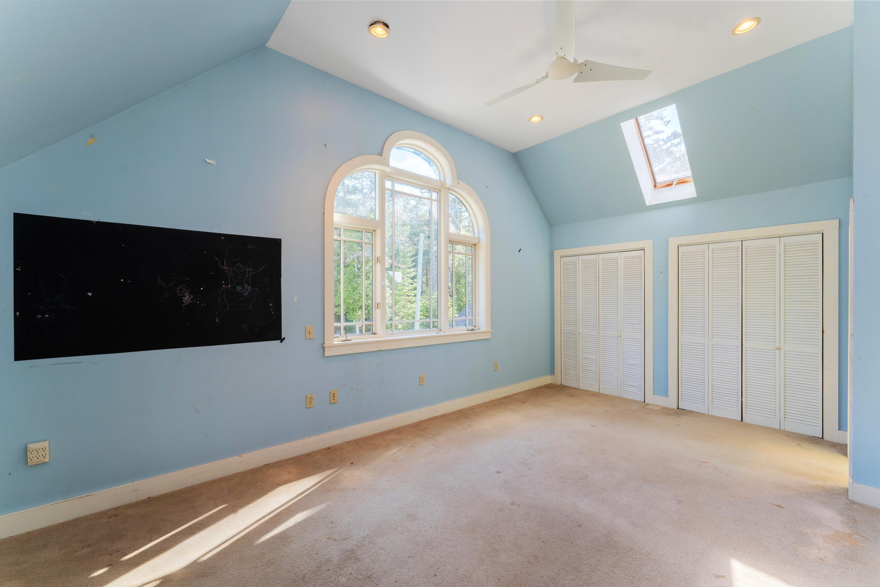 63 Woods Road