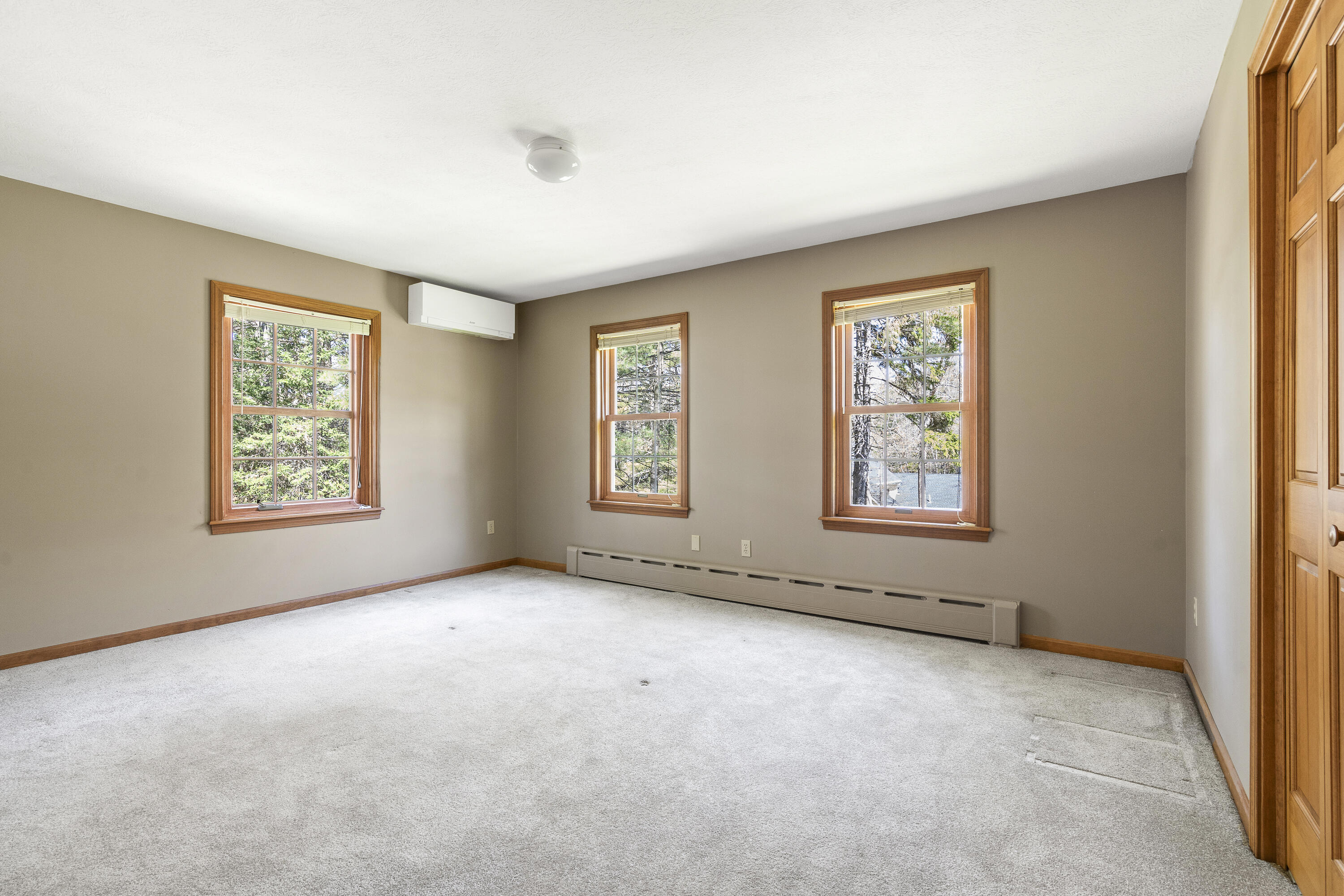 29 Cedar Ridge Drive