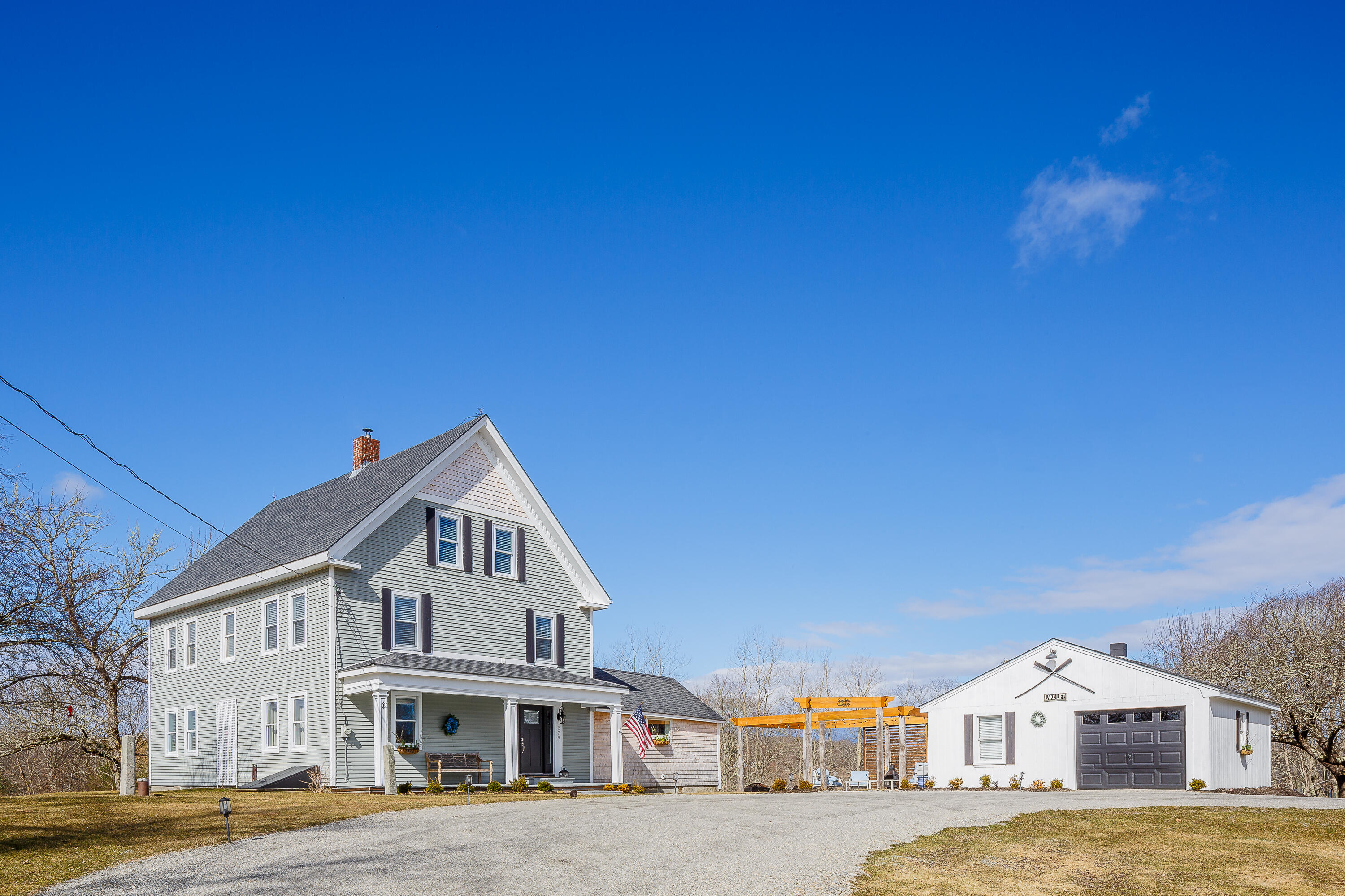 279 Middle Road
