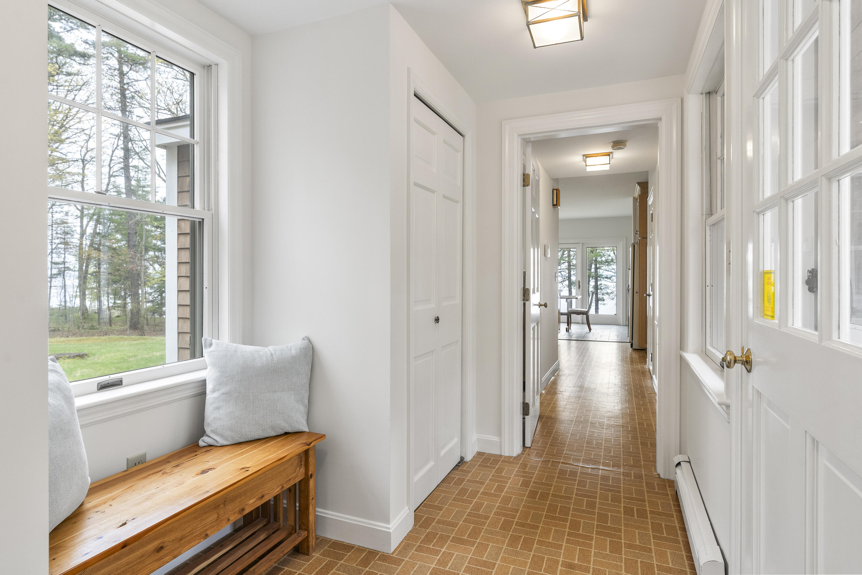 30 Windward Shore Road