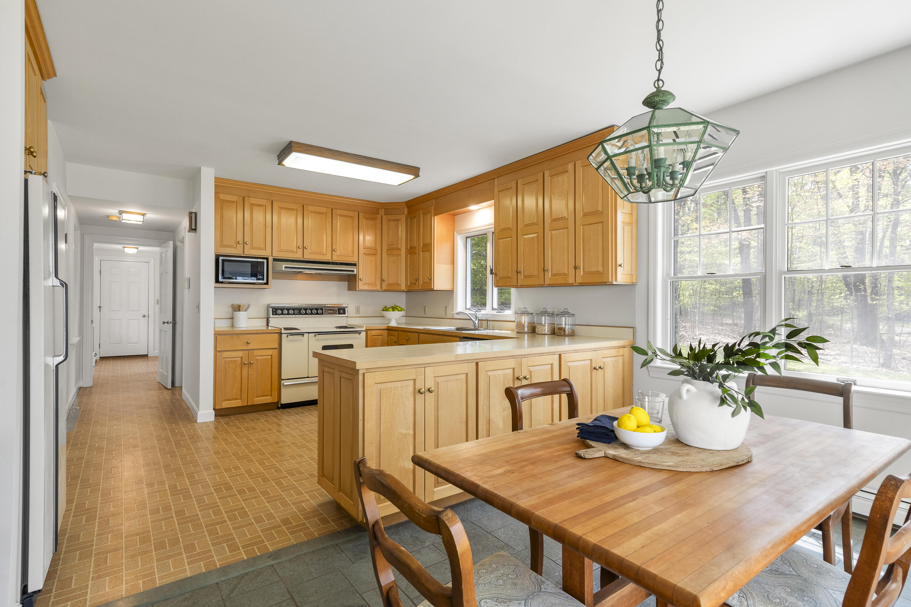 30 Windward Shore Road