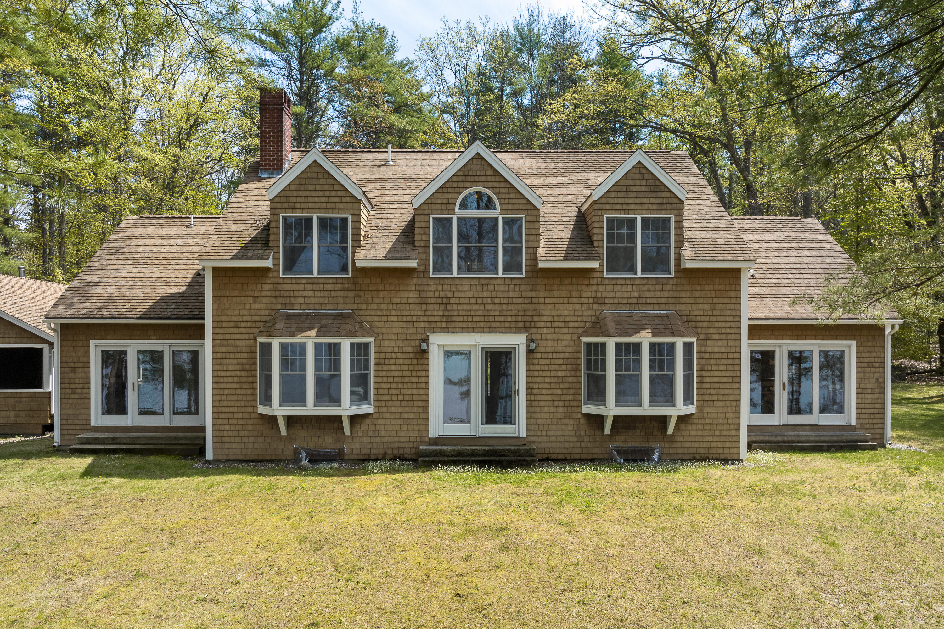 30 Windward Shore Road