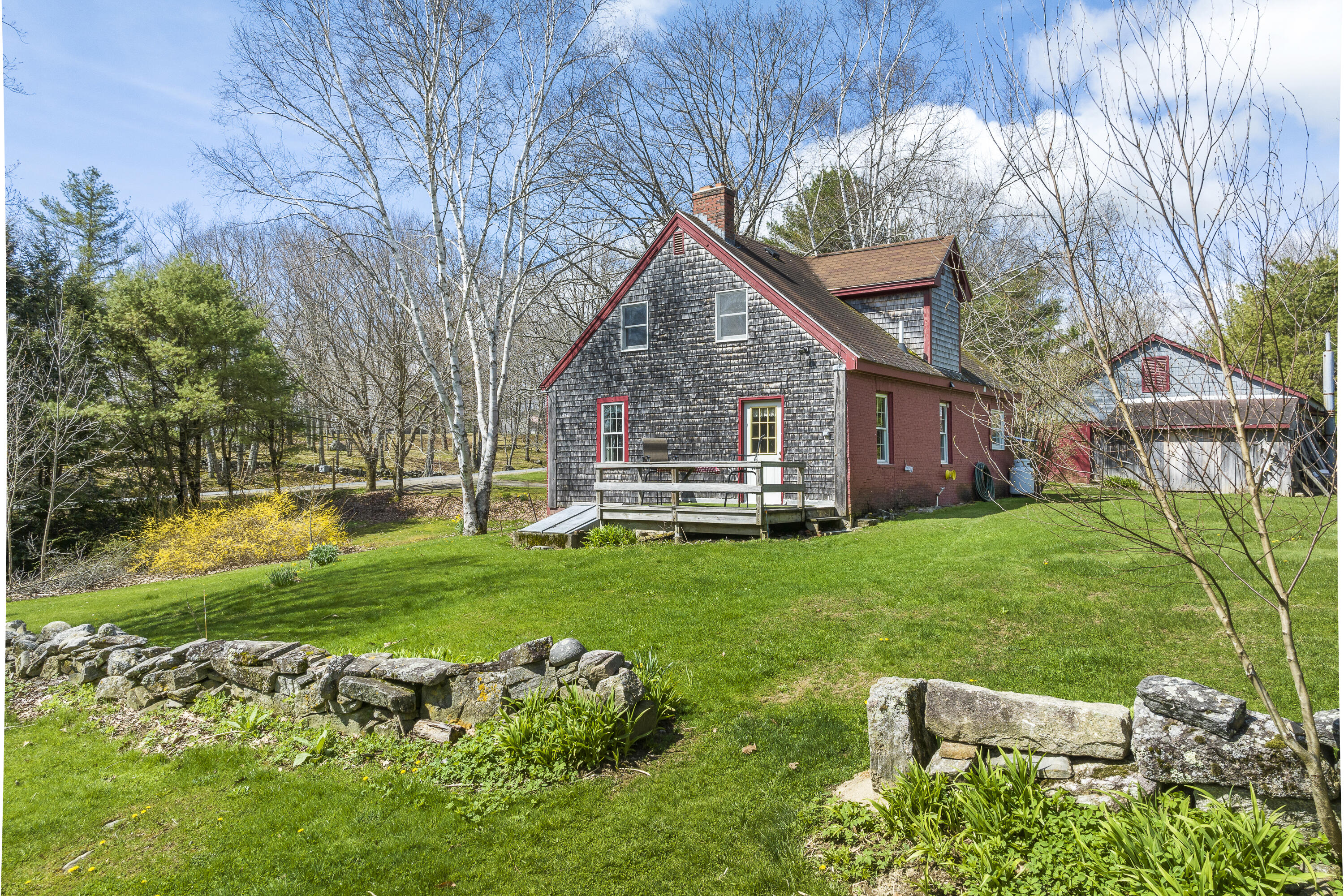 505 Willow Lane