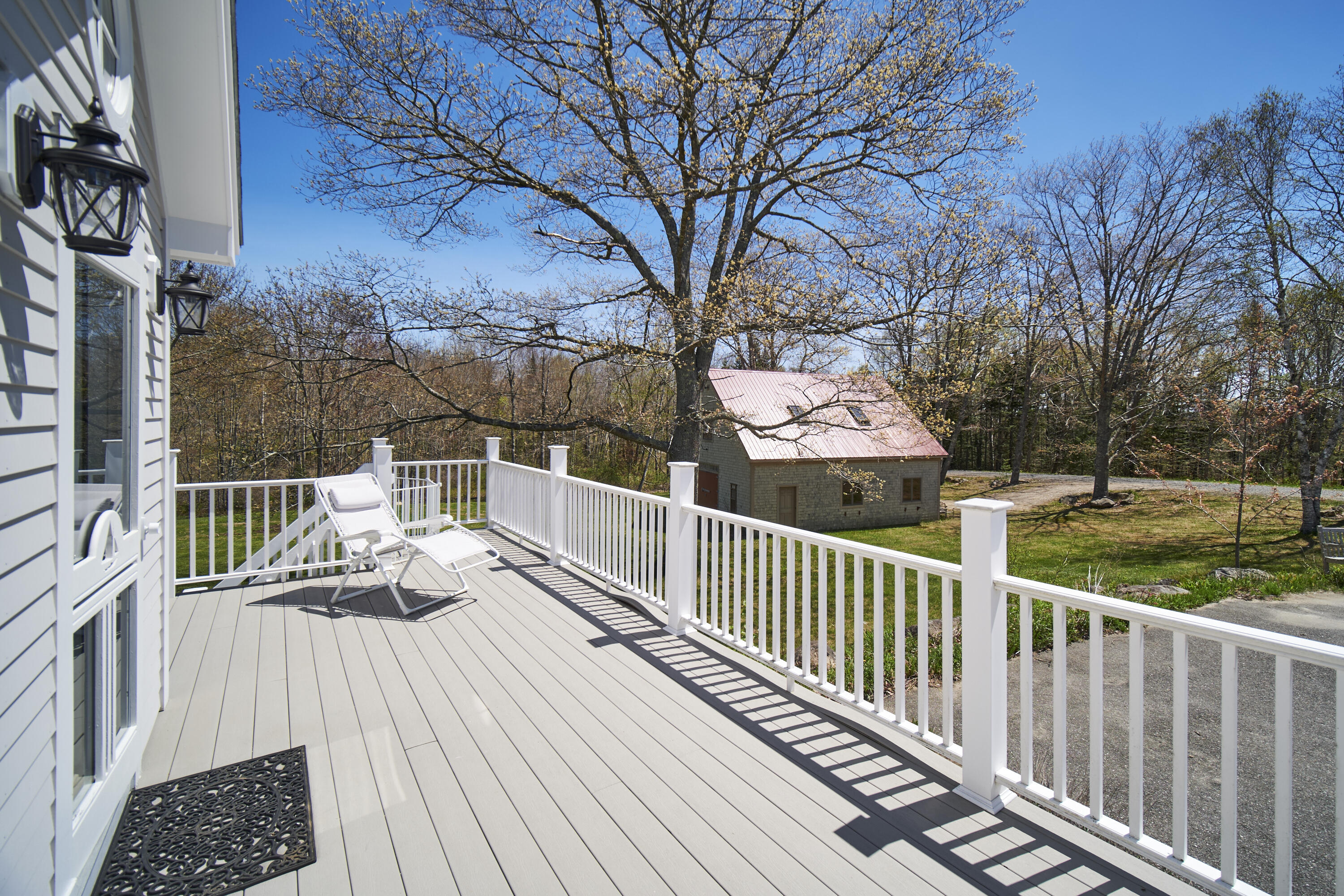 16 Ledgewood Drive