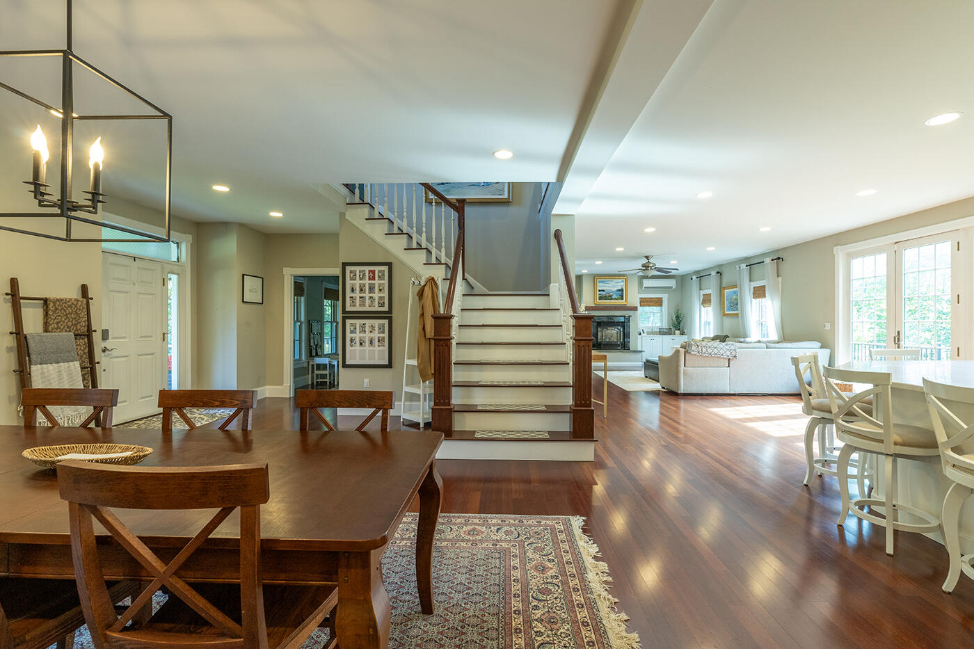 9 Sea Light Lane