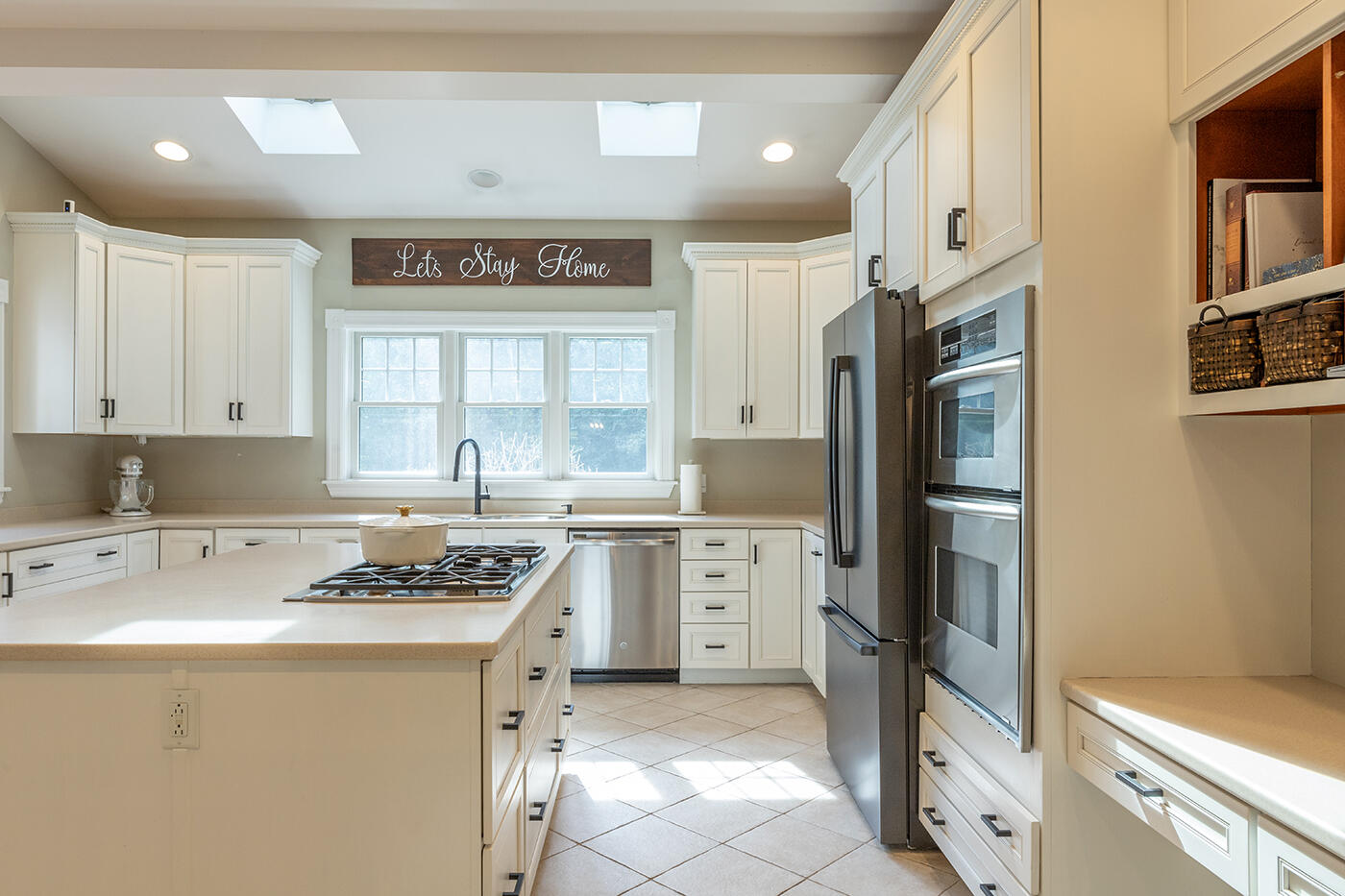 9 Sea Light Lane