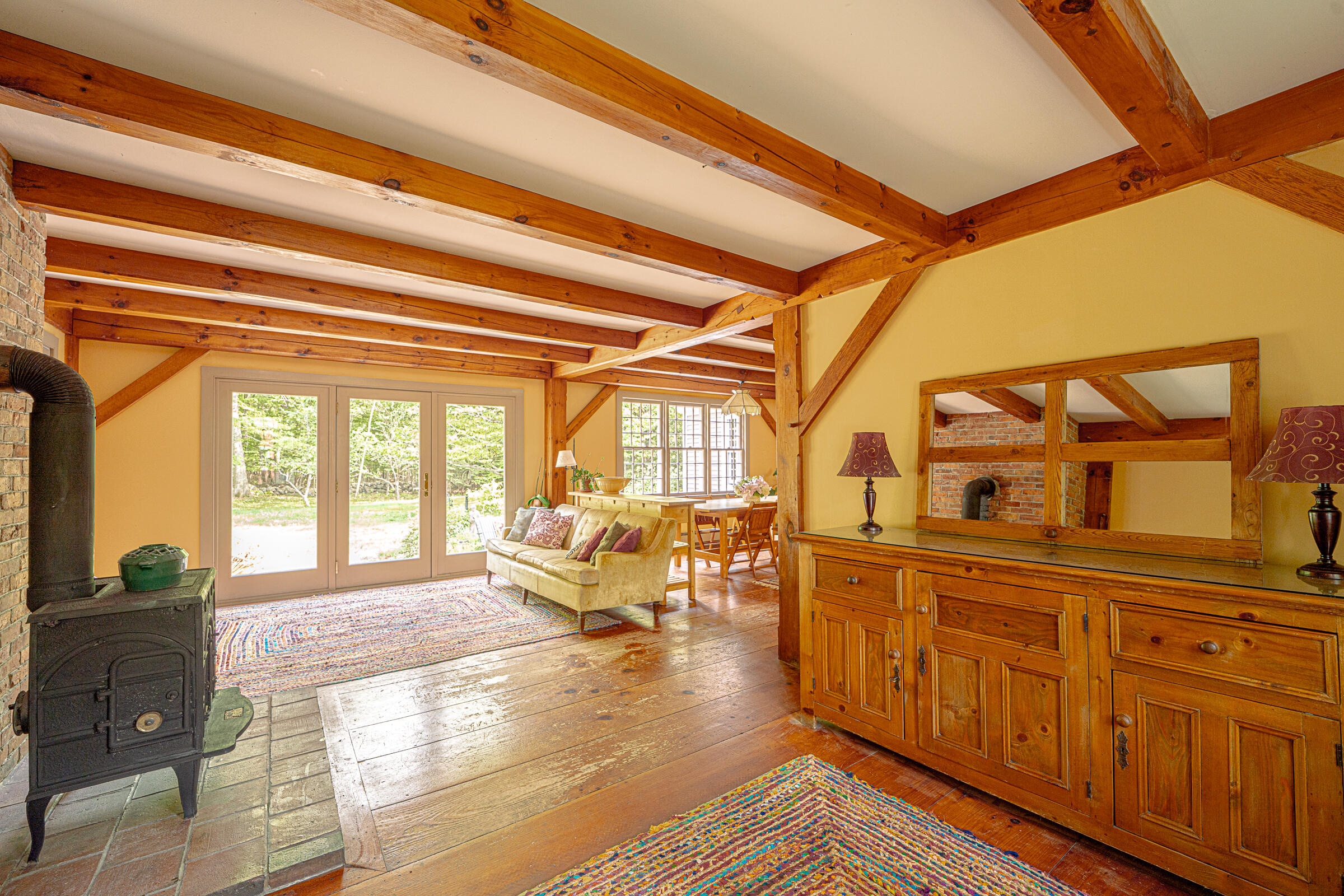 37 Long Hill Road