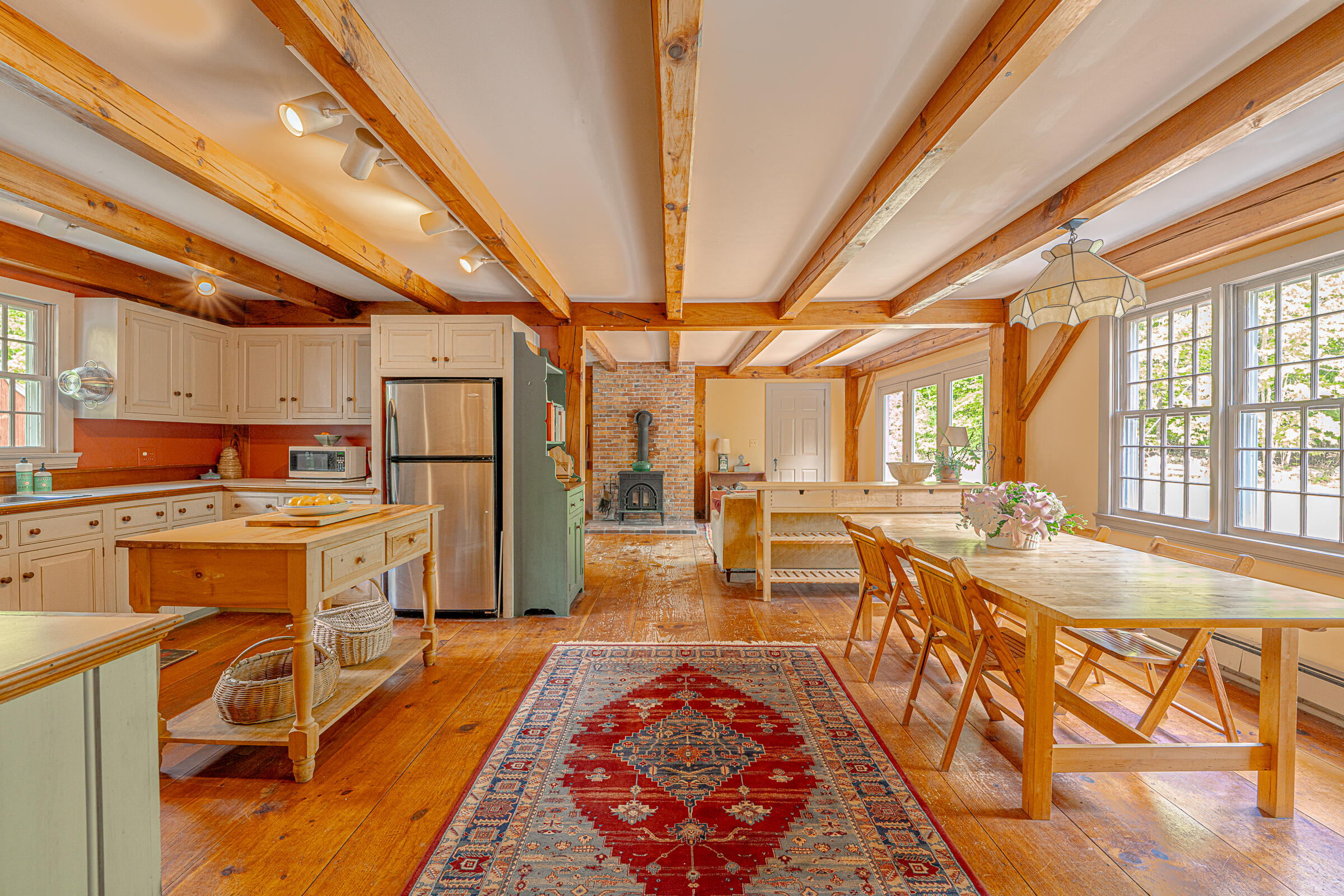 37 Long Hill Road