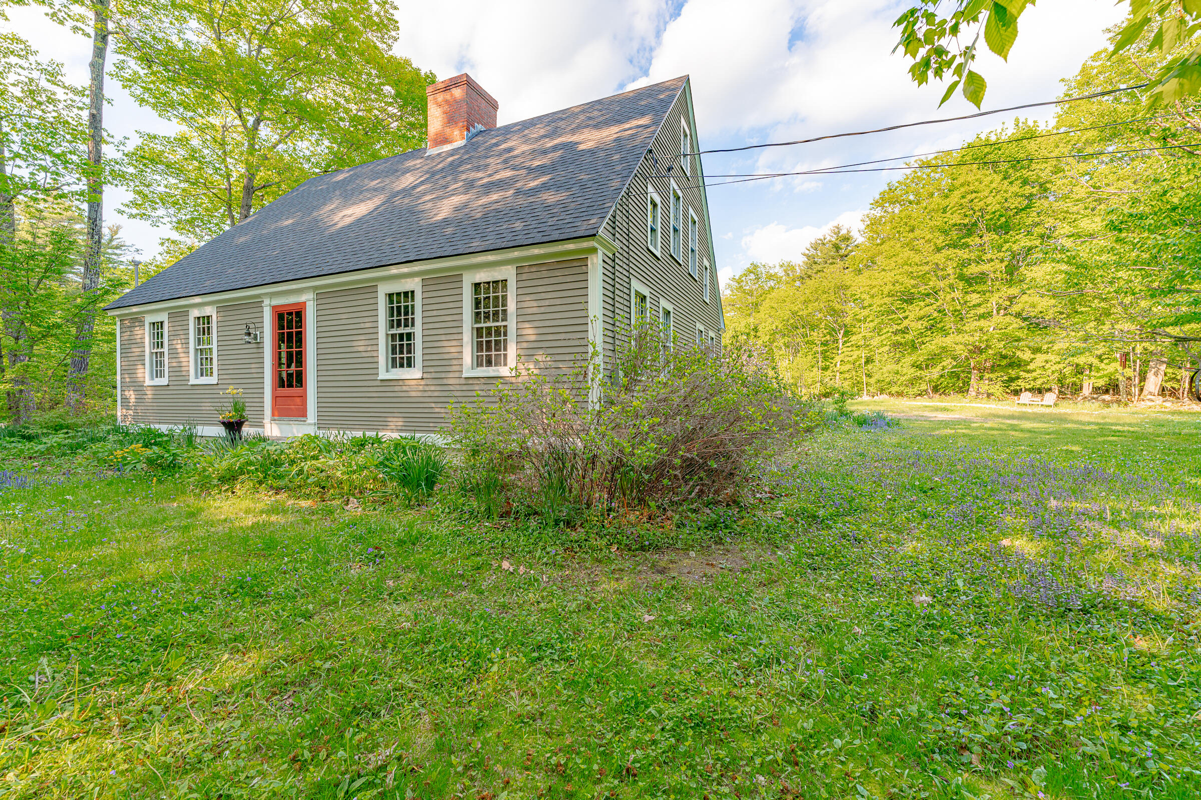 37 Long Hill Road