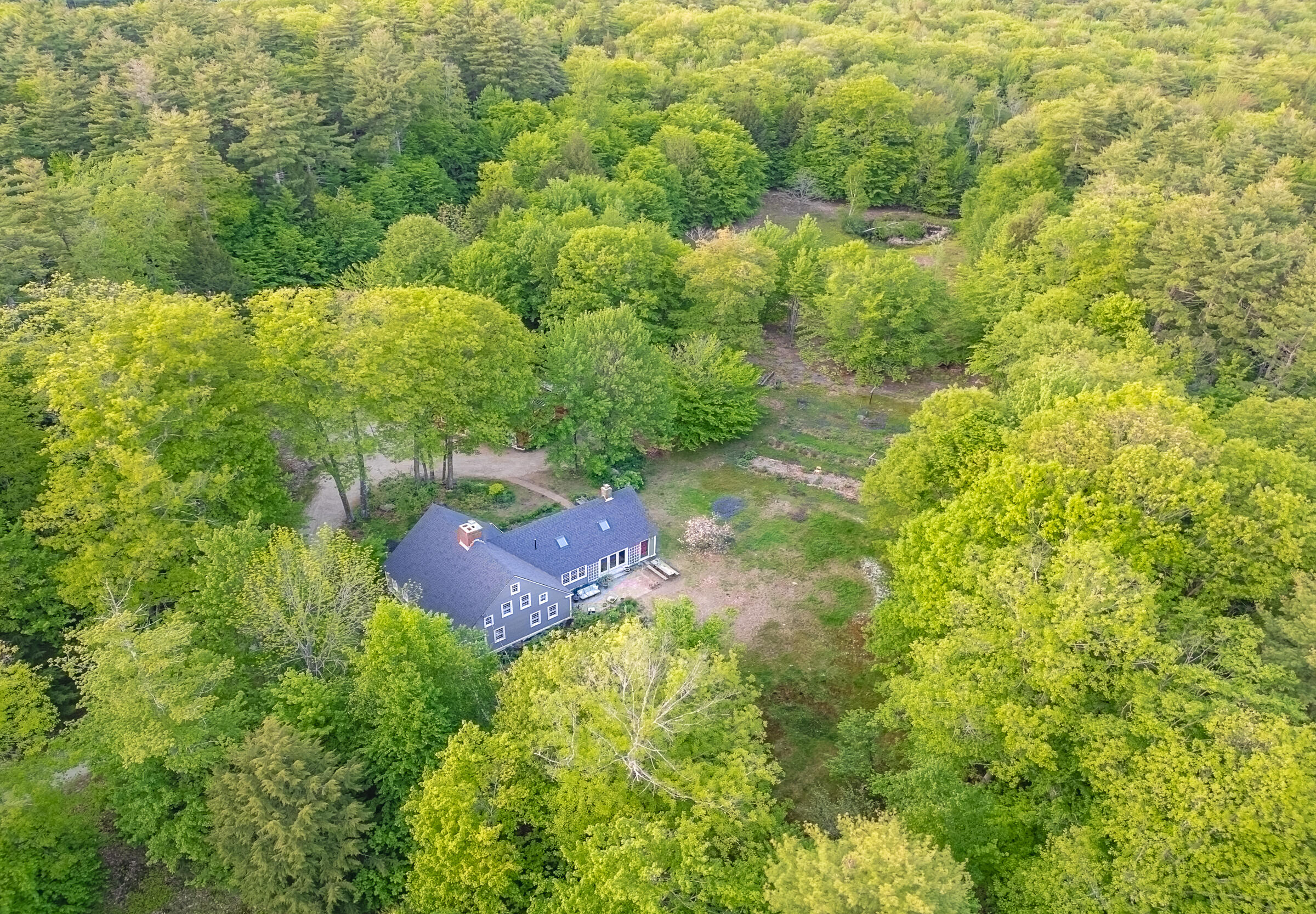 37 Long Hill Road