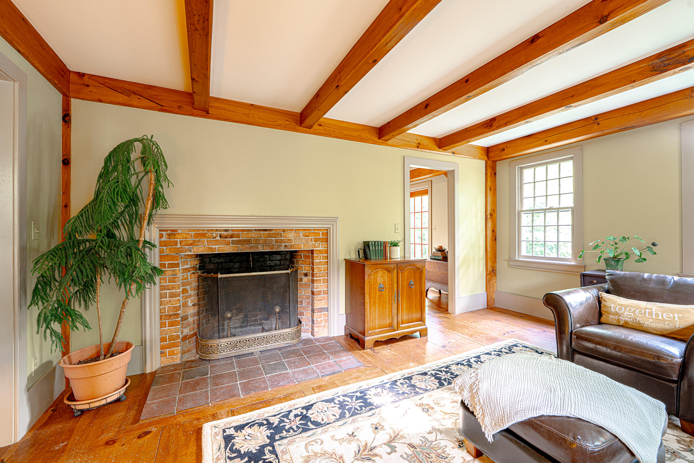 37 Long Hill Road