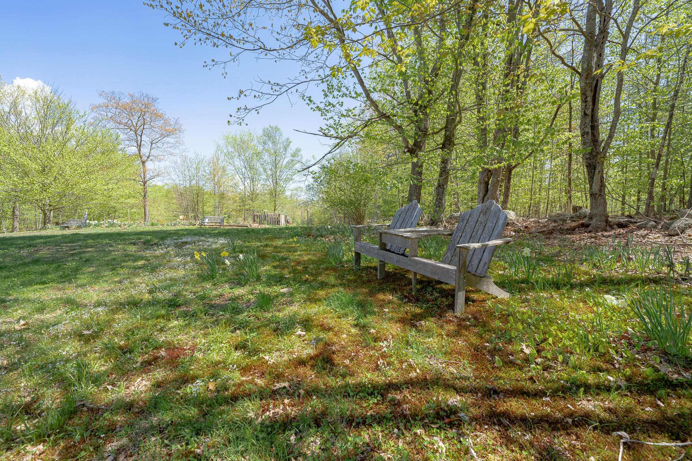 37 Long Hill Road