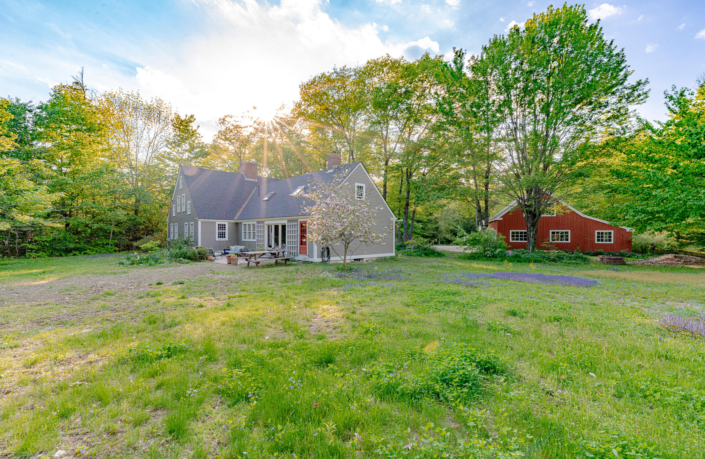 37 Long Hill Road