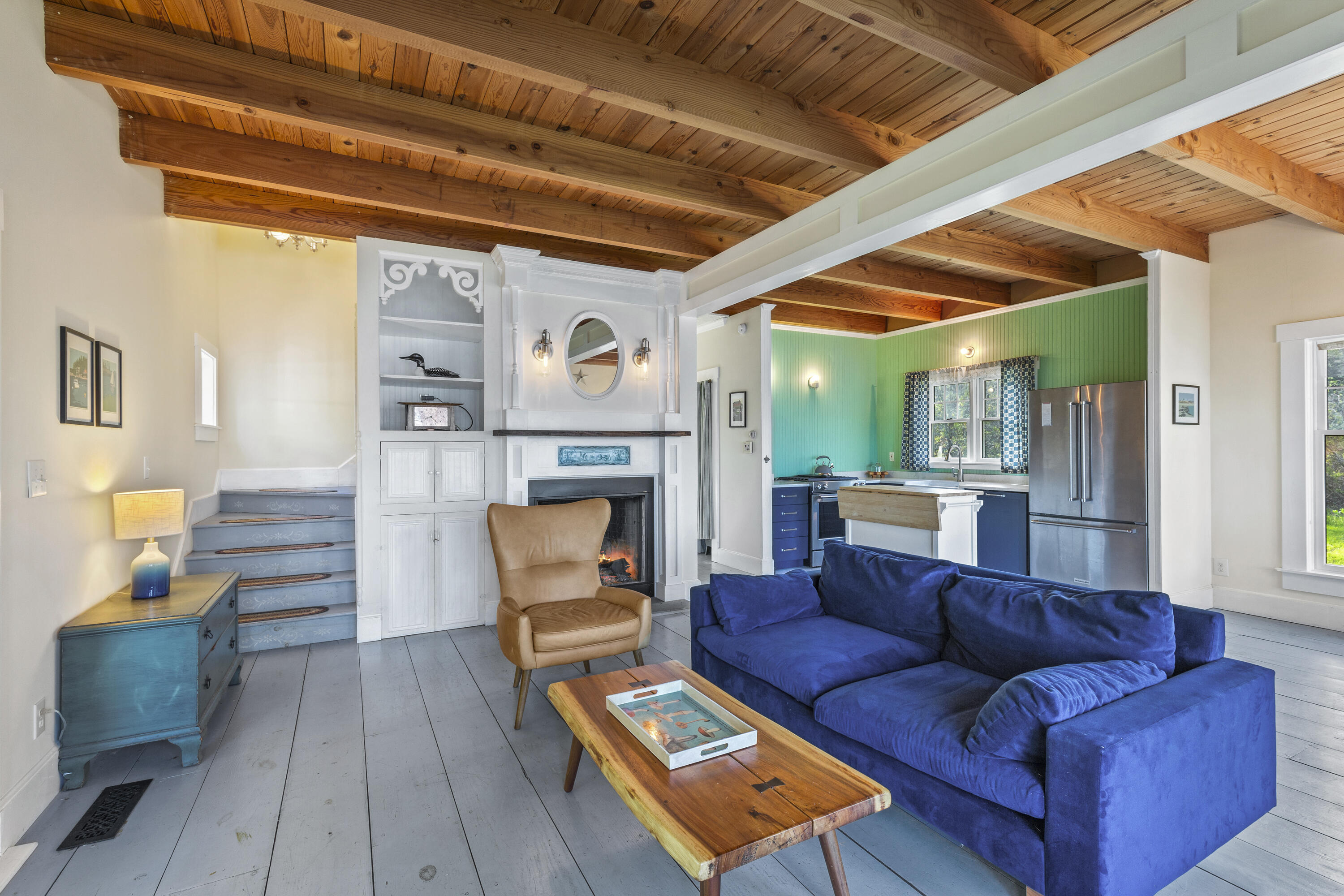110 Broadcove East