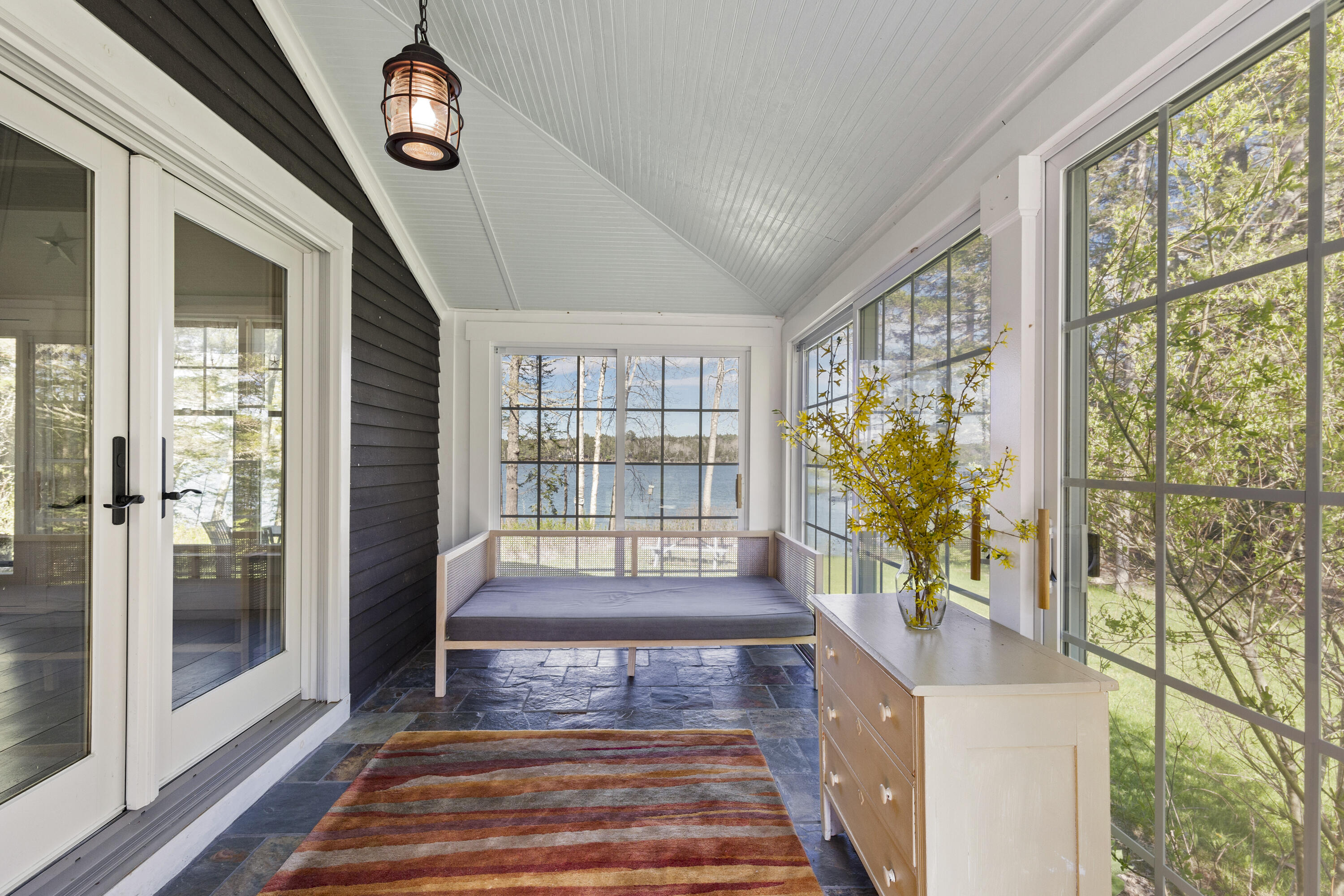 110 Broadcove East
