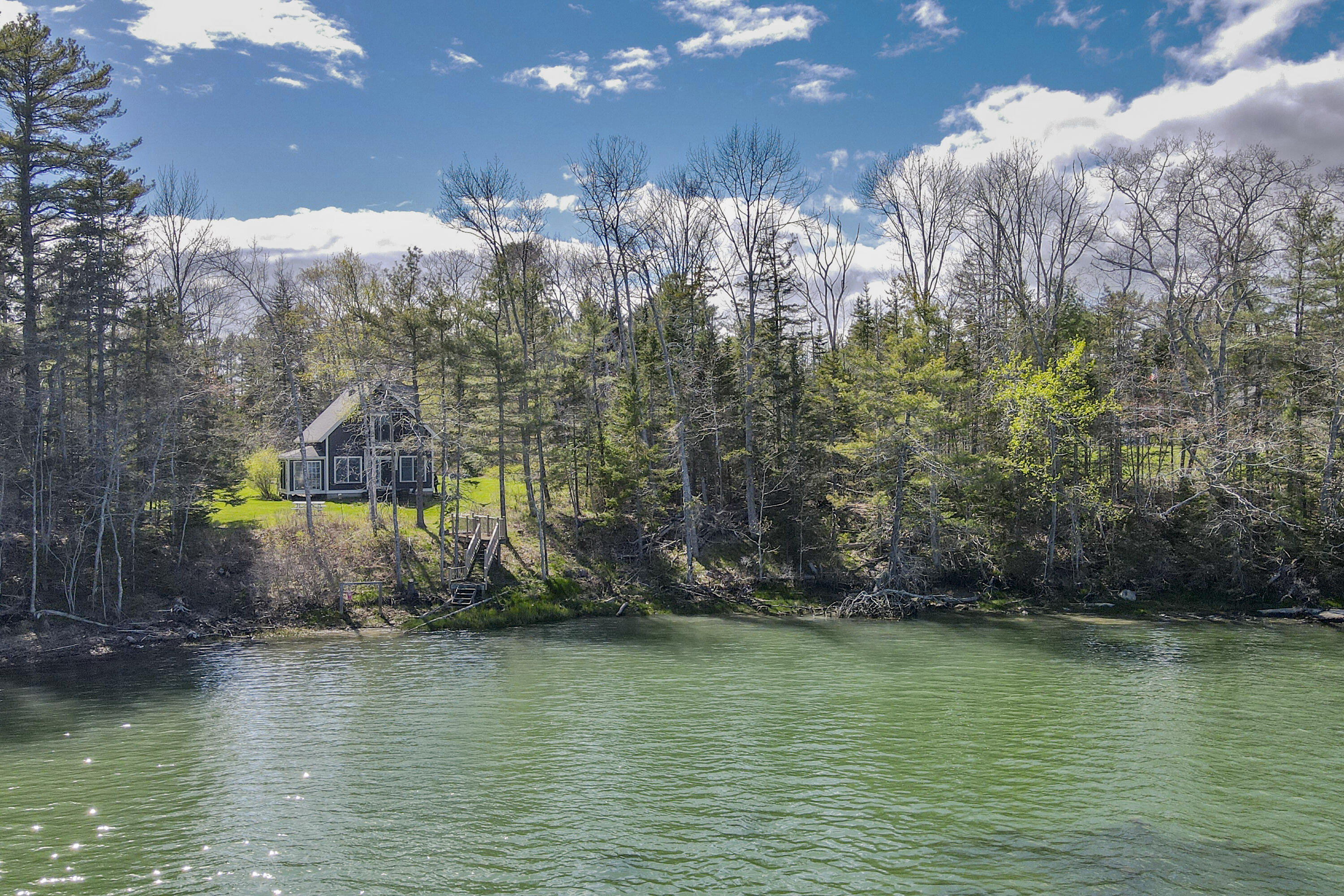 110 Broadcove East