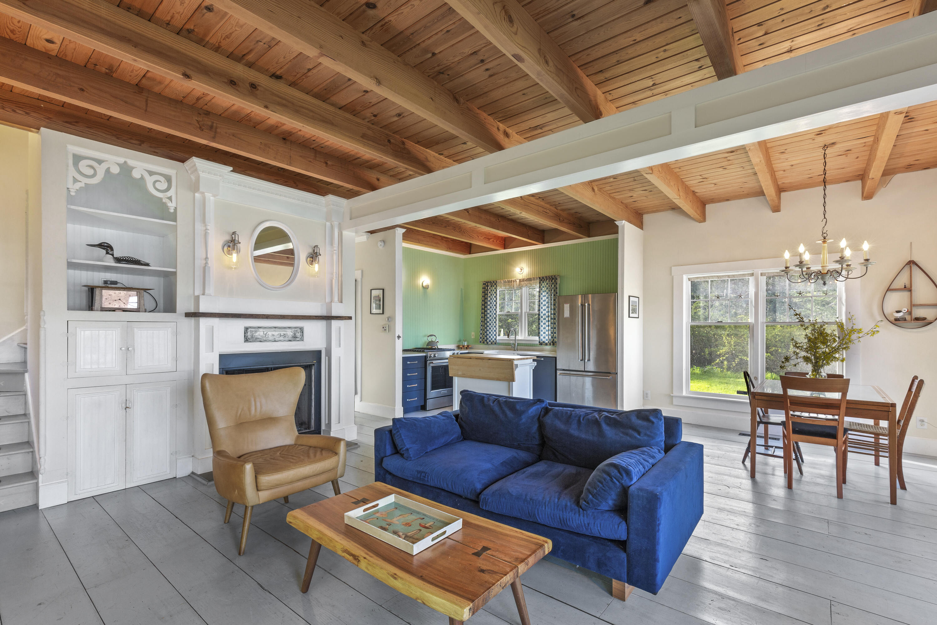 110 Broadcove East