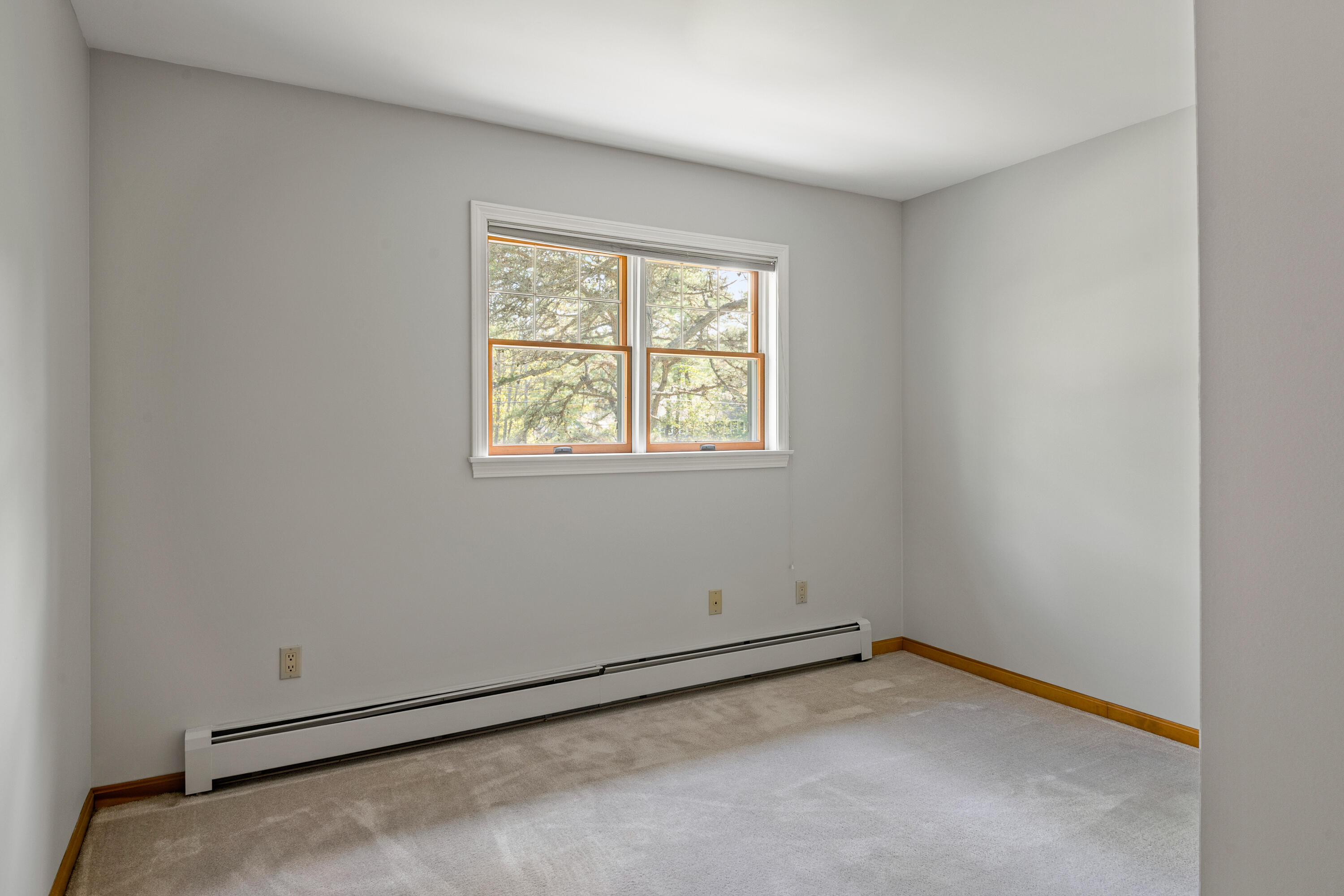 11 Sandhill Drive