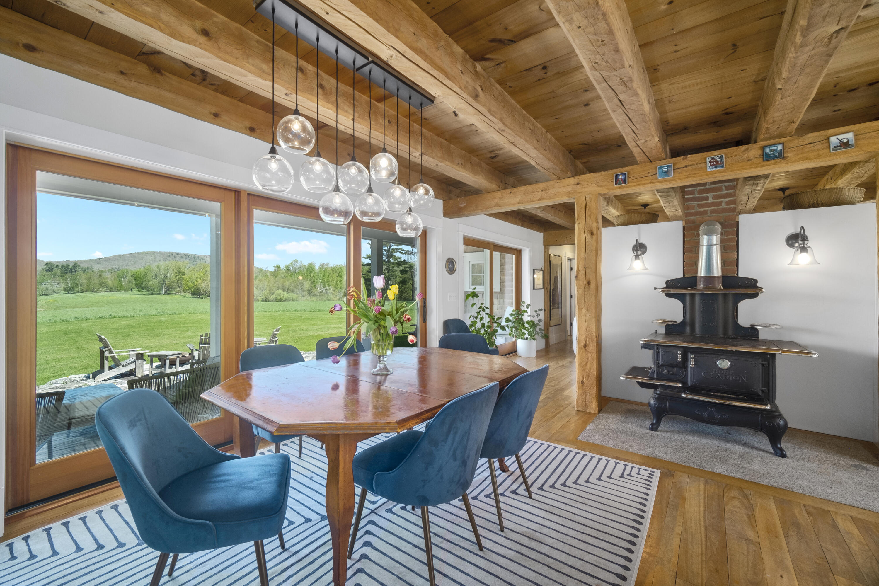 18 Salamander Road