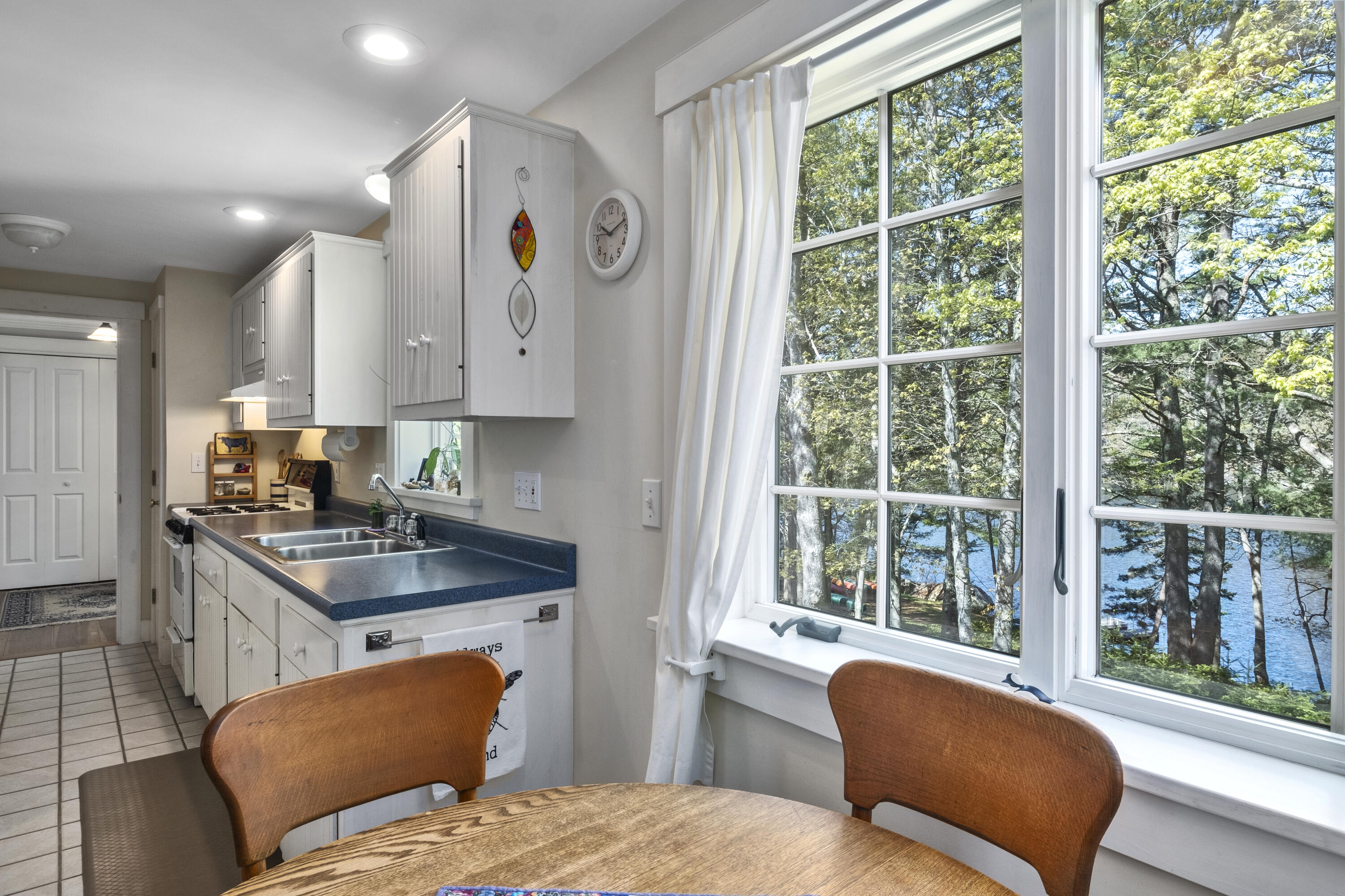 124 Lakeview & Lot 13 Lakeview Road