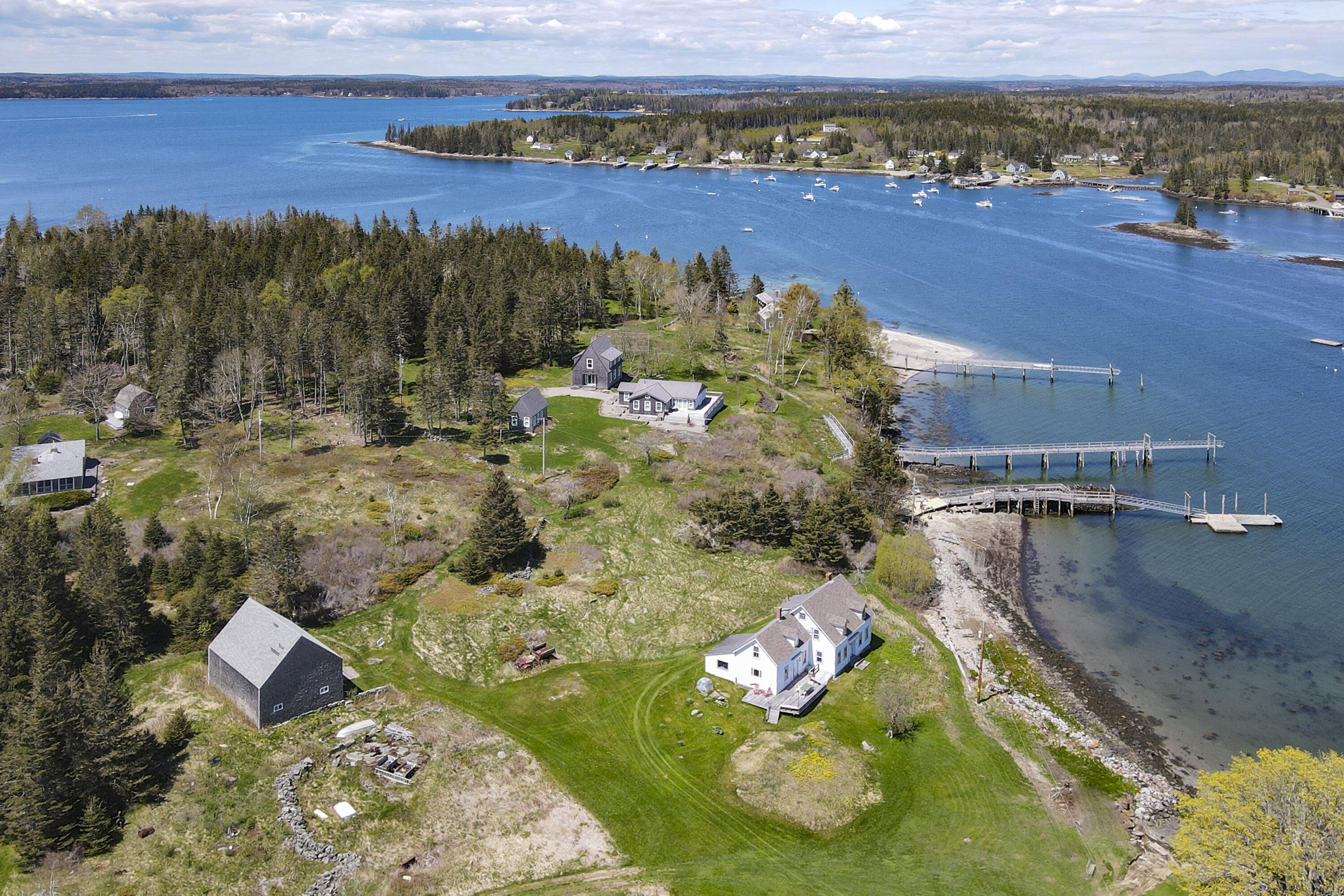 11 Hupper Island