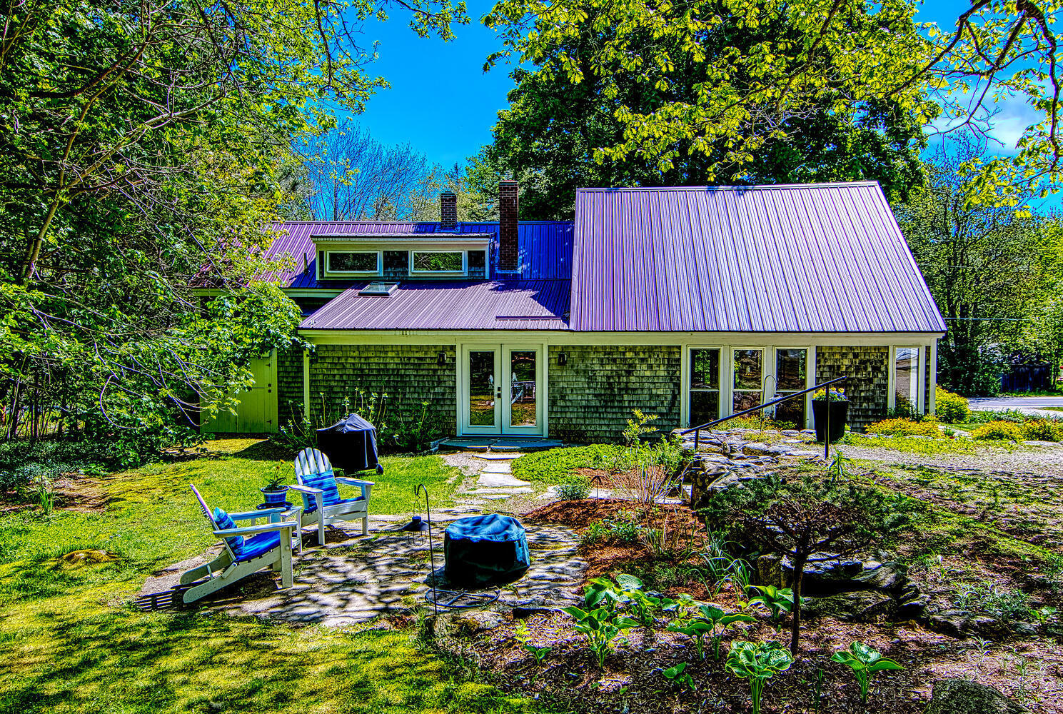 924 Bay Road