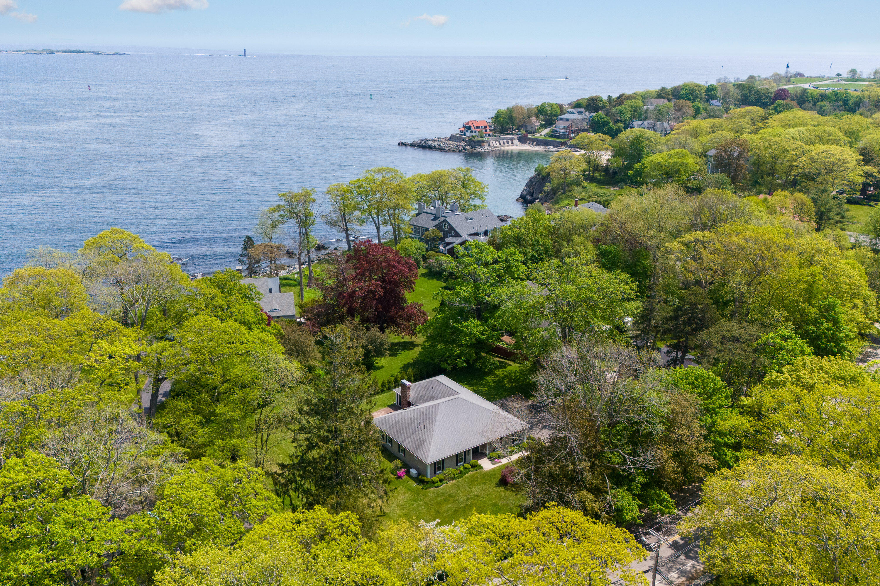 884 Shore Road