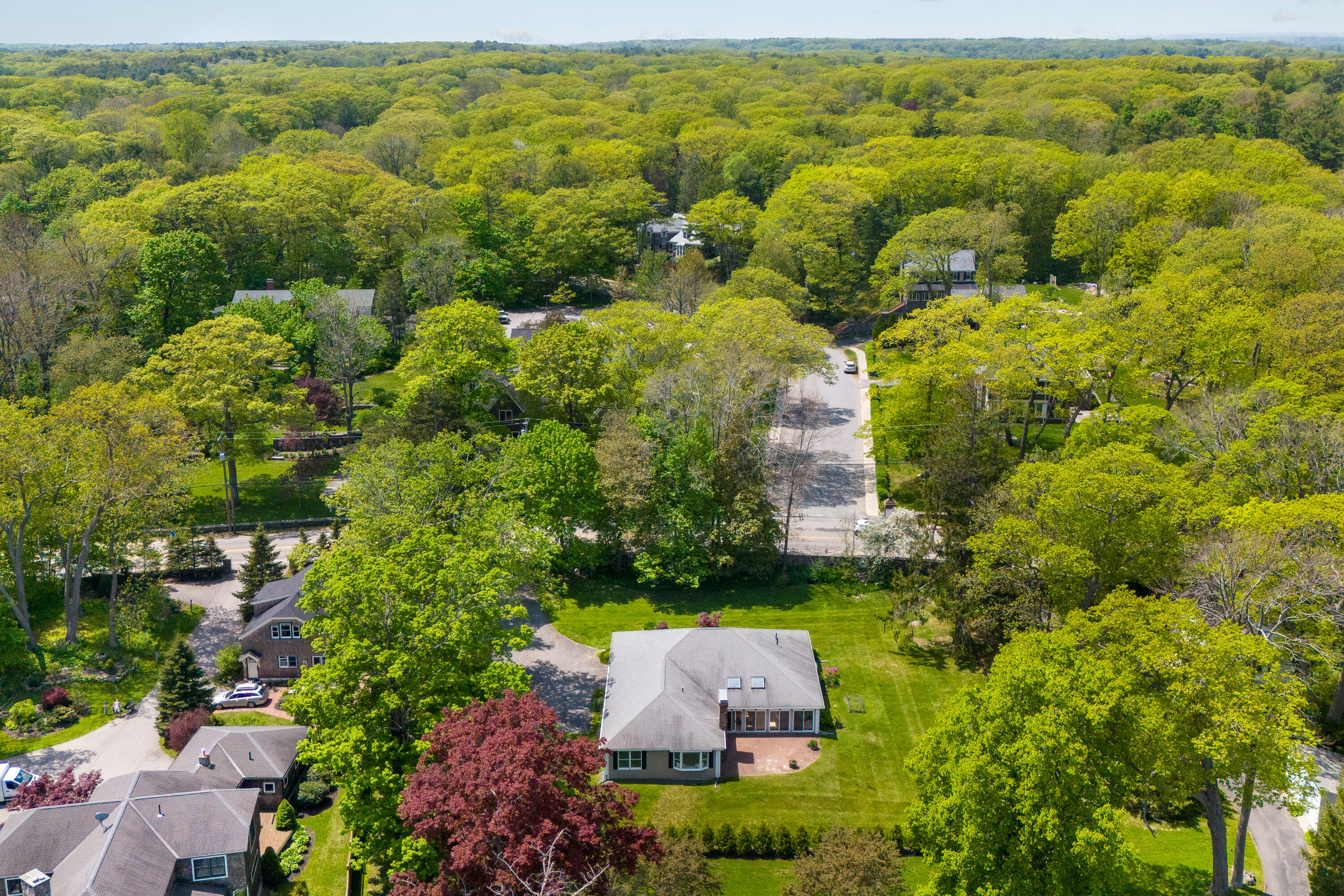 884 Shore Road